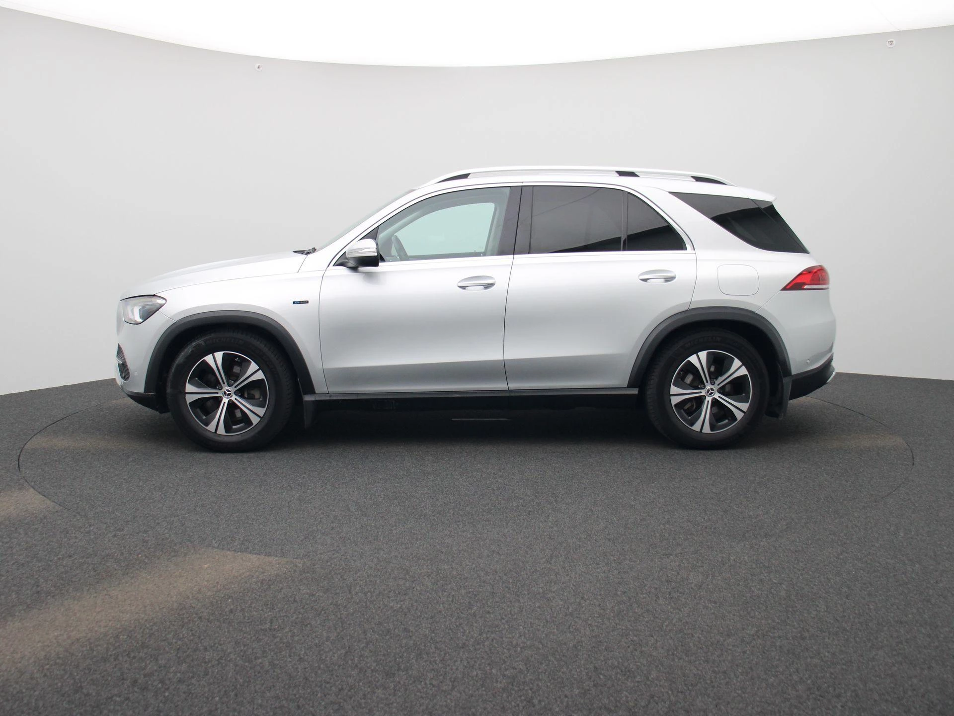 Mercedes-Benz GLE 350 de Business Solution + LEDER + TREKHAAK + LED + CAMERA +