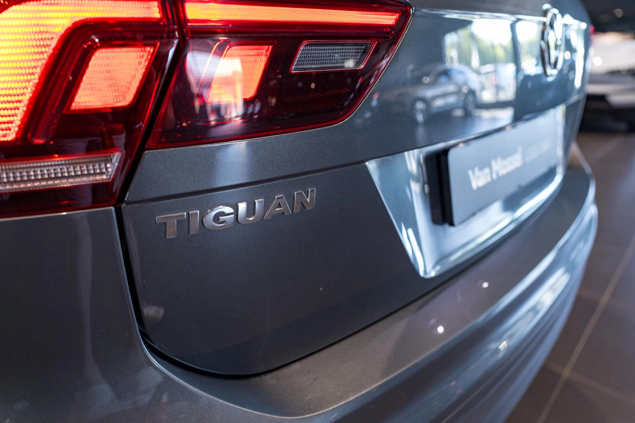 Volkswagen Tiguan 1.5 TSI DSG | Pano Dak | Carplay | ACC | Zetelverw