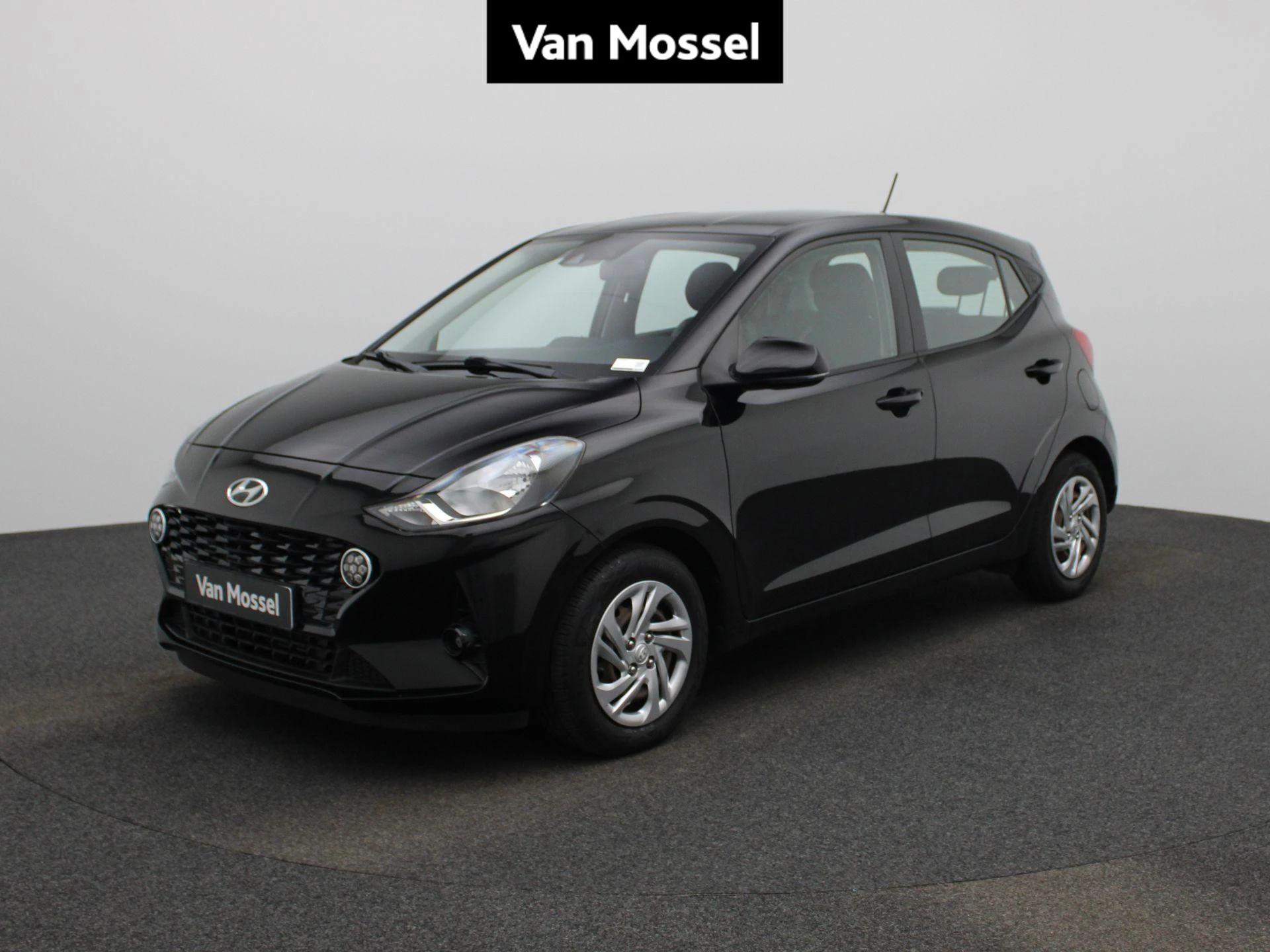 Hyundai-i10-image-0
