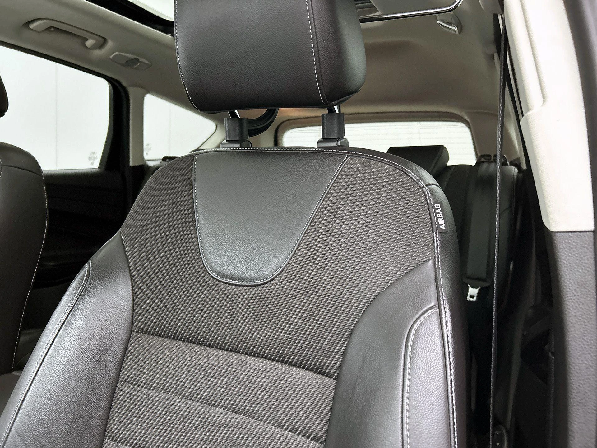 Ford-Kuga-image-10