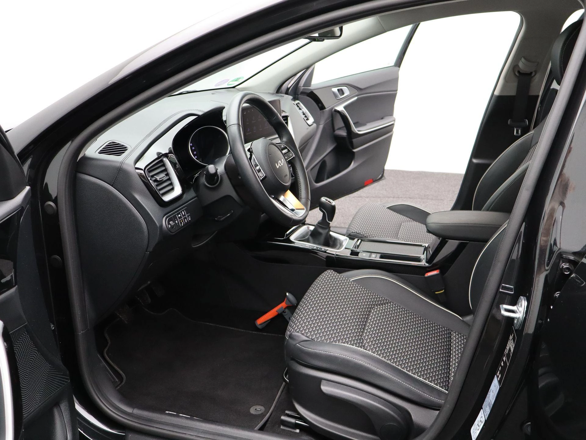 Kia-Ceed Sportswagon-image-14