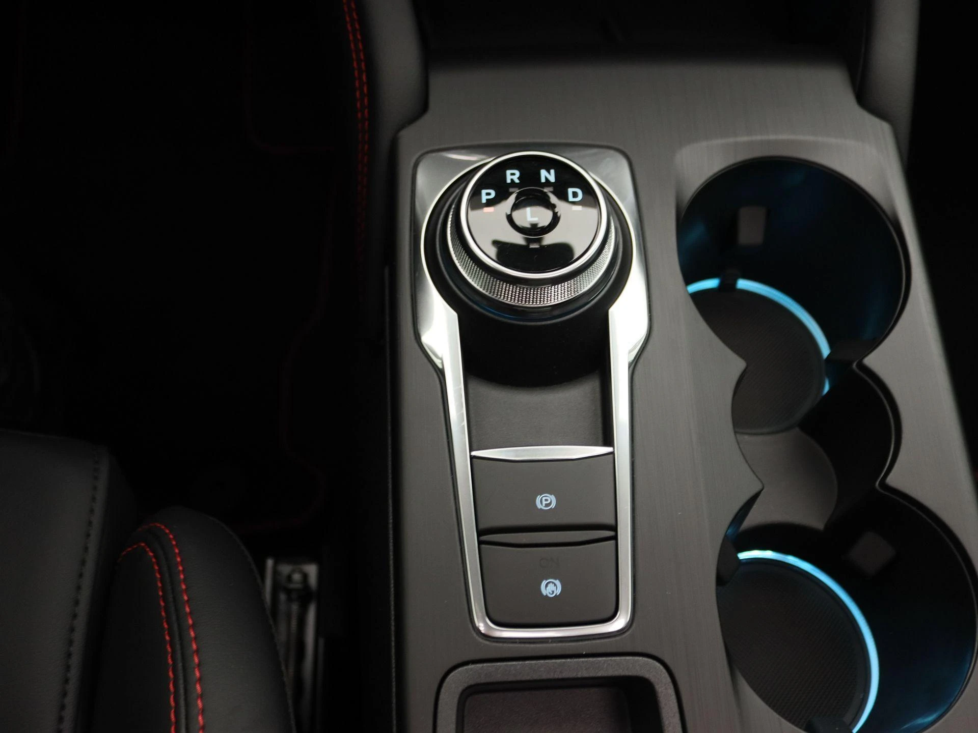 Ford-Kuga-image-13