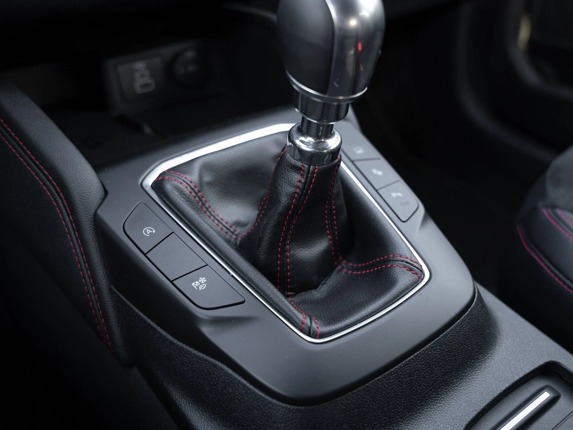 Ford Kuga ST-Line X*PANO*AHK*KAM*ACC*NAVI*SOUND-SYS.