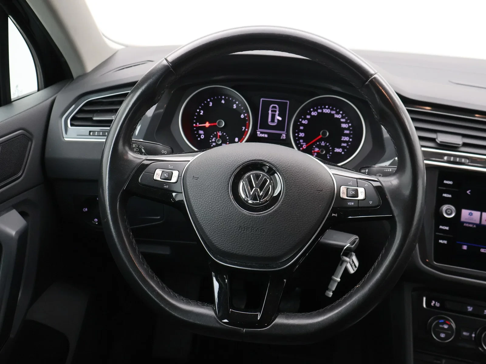 Volkswagen Tiguan Trendline 1.5TSI 130PK *PDC*AUTOMATISCHE AIRCO*DAB RADIO*BLTH*...*