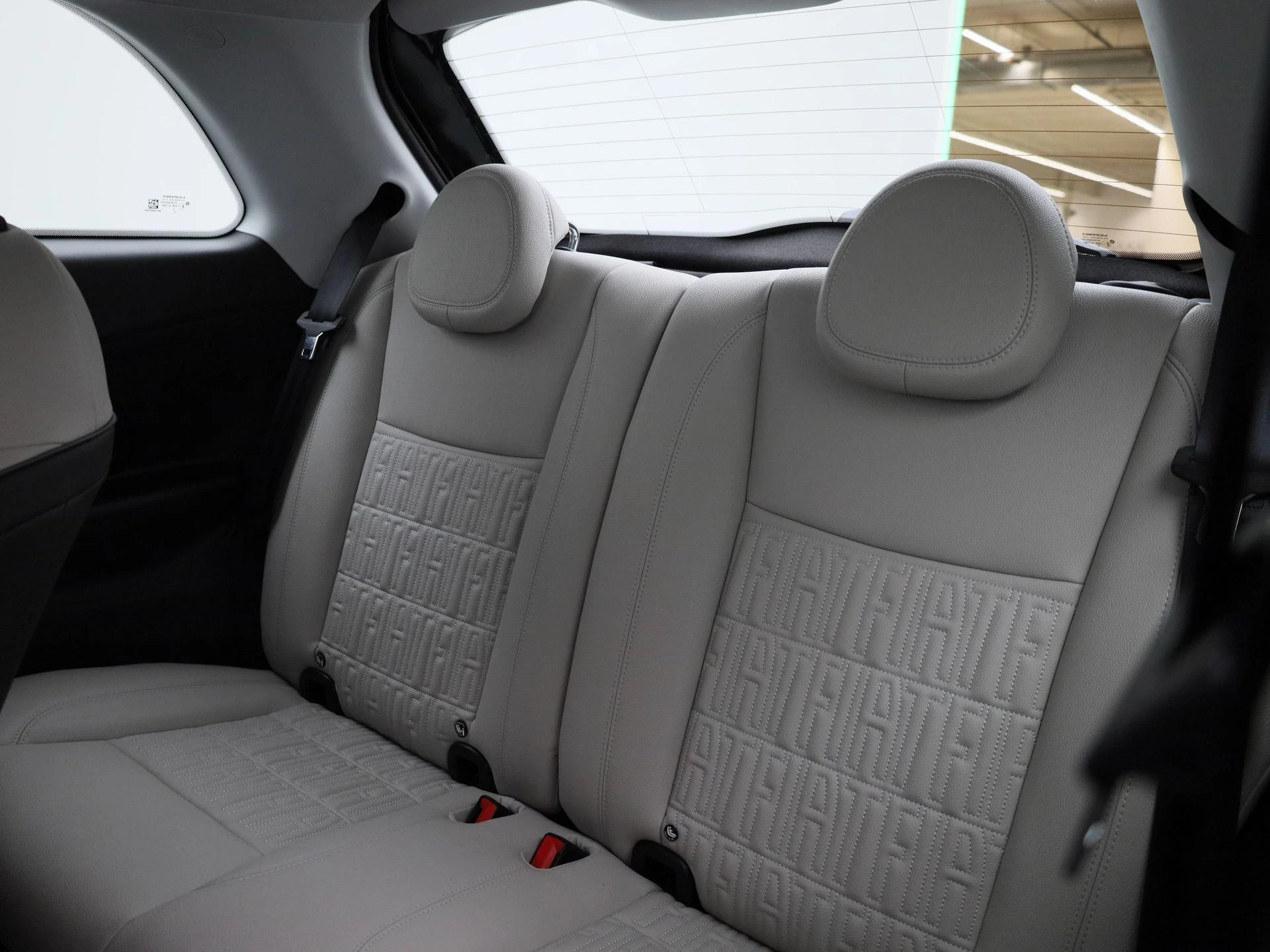 Fiat-500e-image-9