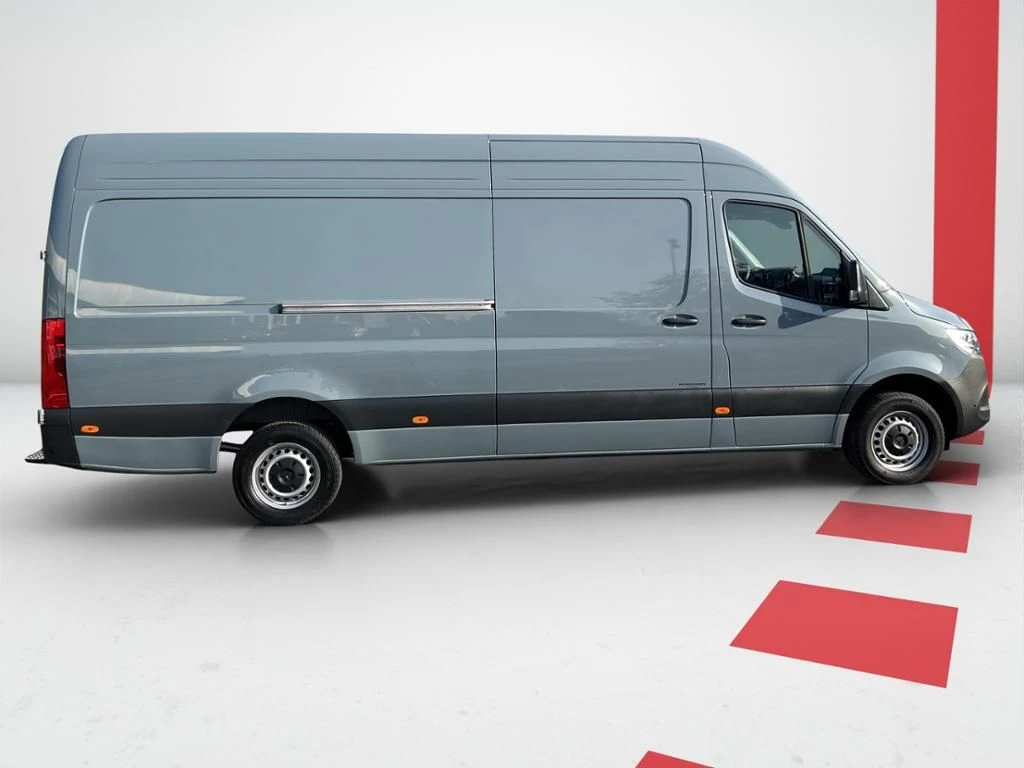 Mercedes-Benz-Sprinter 317-image-10