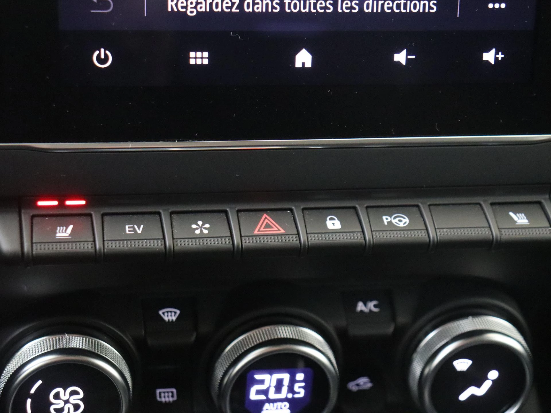 Renault-Captur-image-24