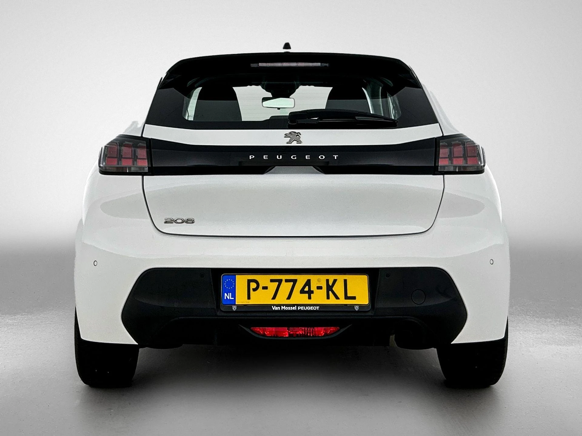 Peugeot-208-image-2