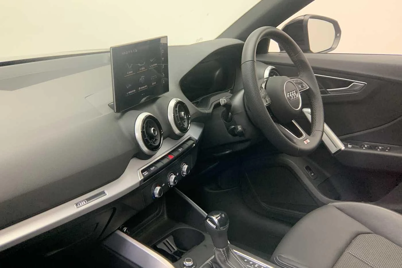 Audi-Q2-image-11