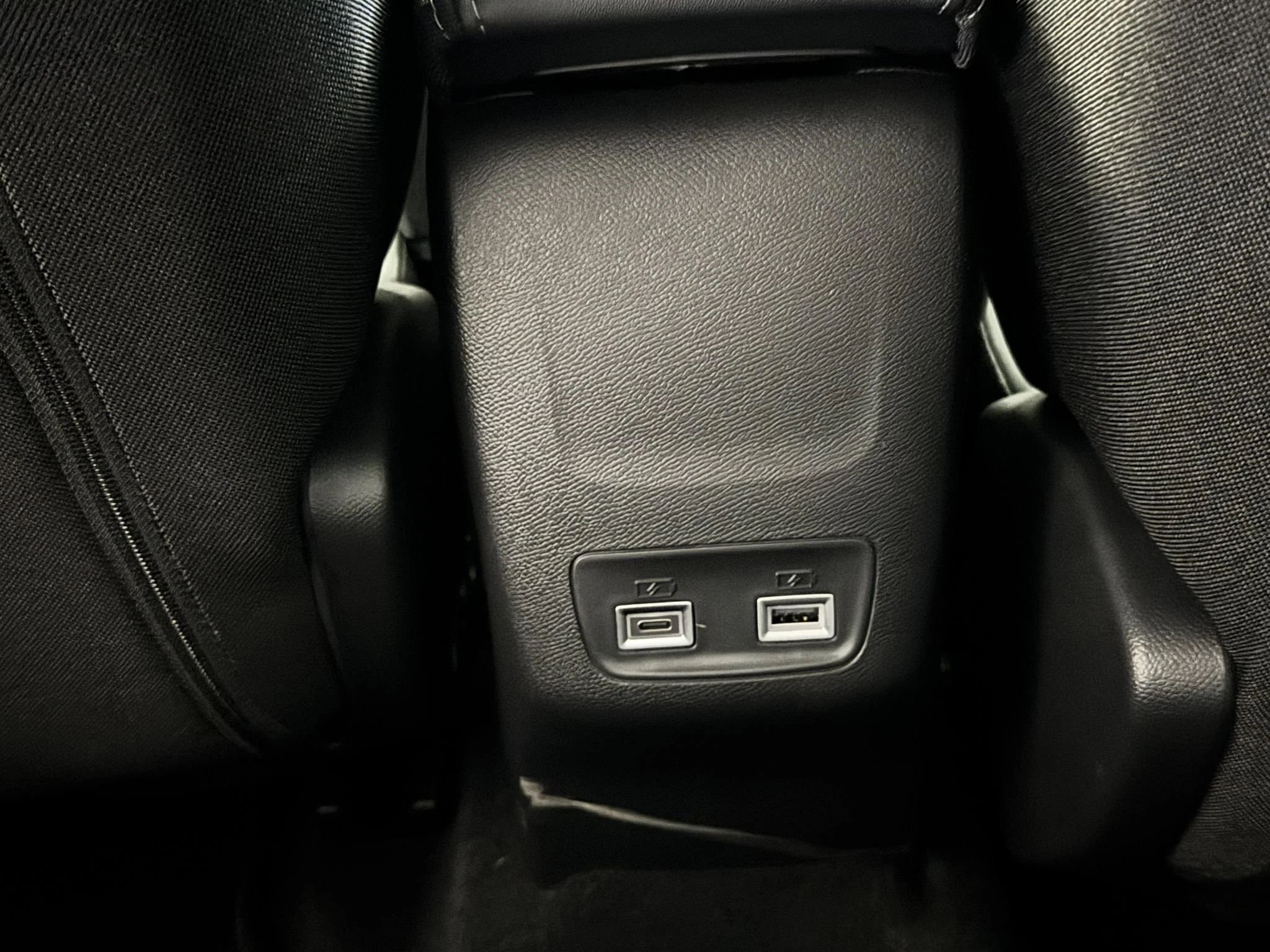 Peugeot 208 1.2 Hybrid 110 e-DCS6 GT