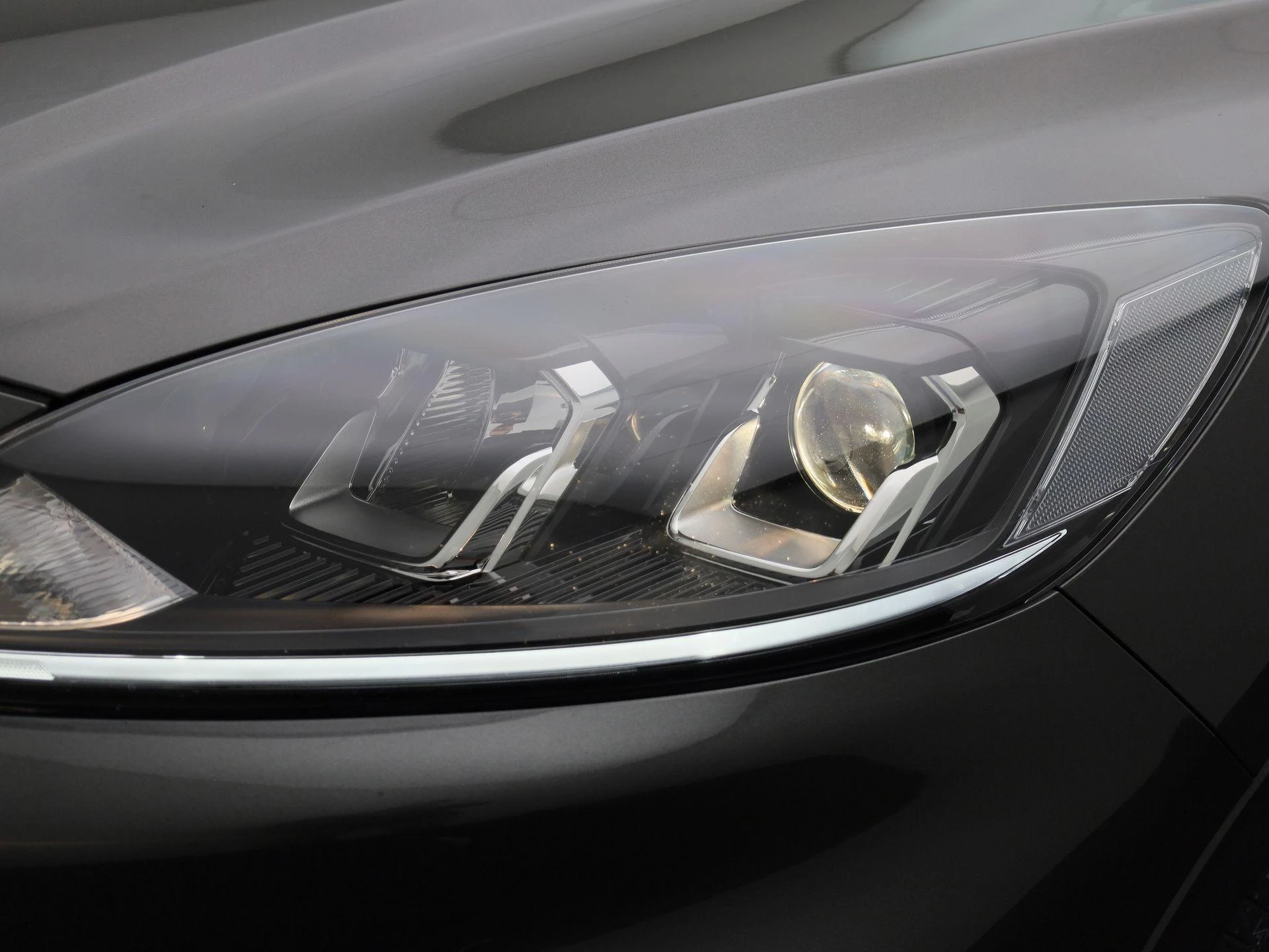 Ford-Kuga-image-12
