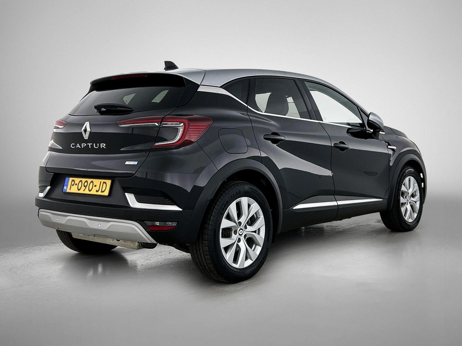 Renault-Captur-image-3