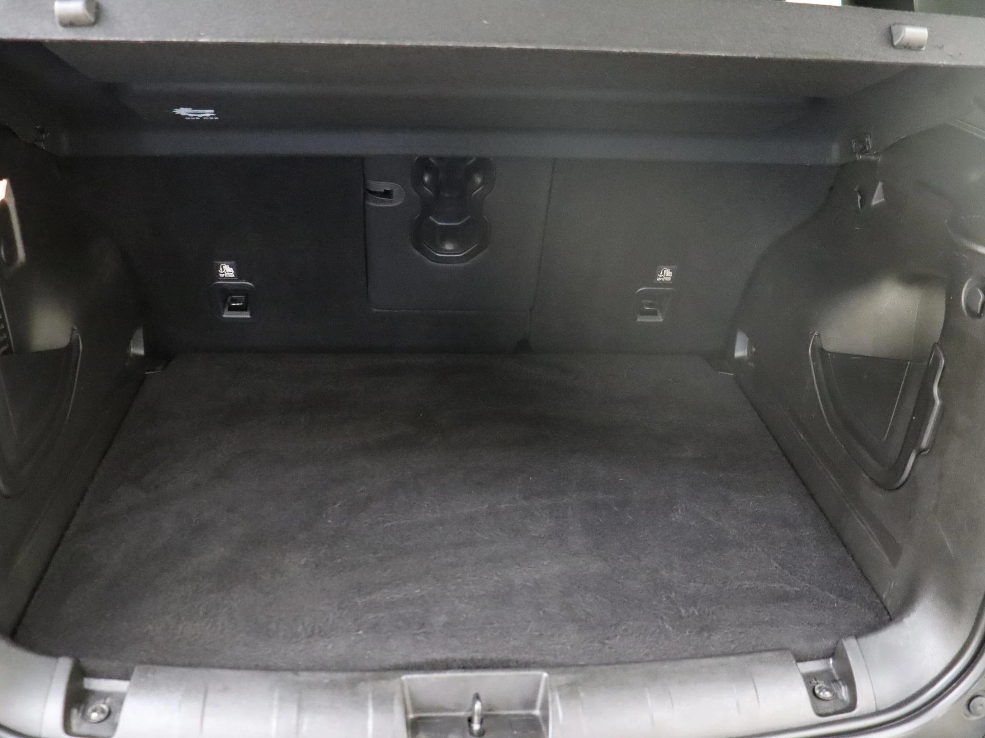 Jeep-Renegade-image-24
