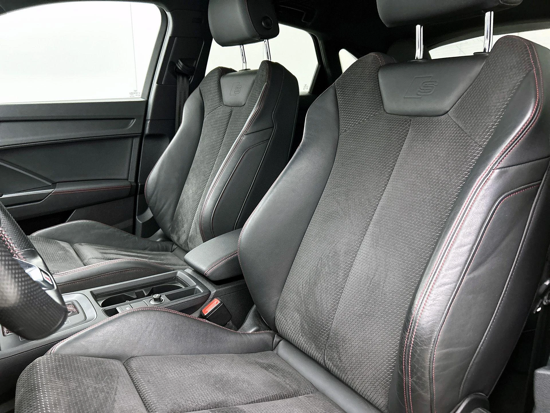 Audi-Q3-image-30