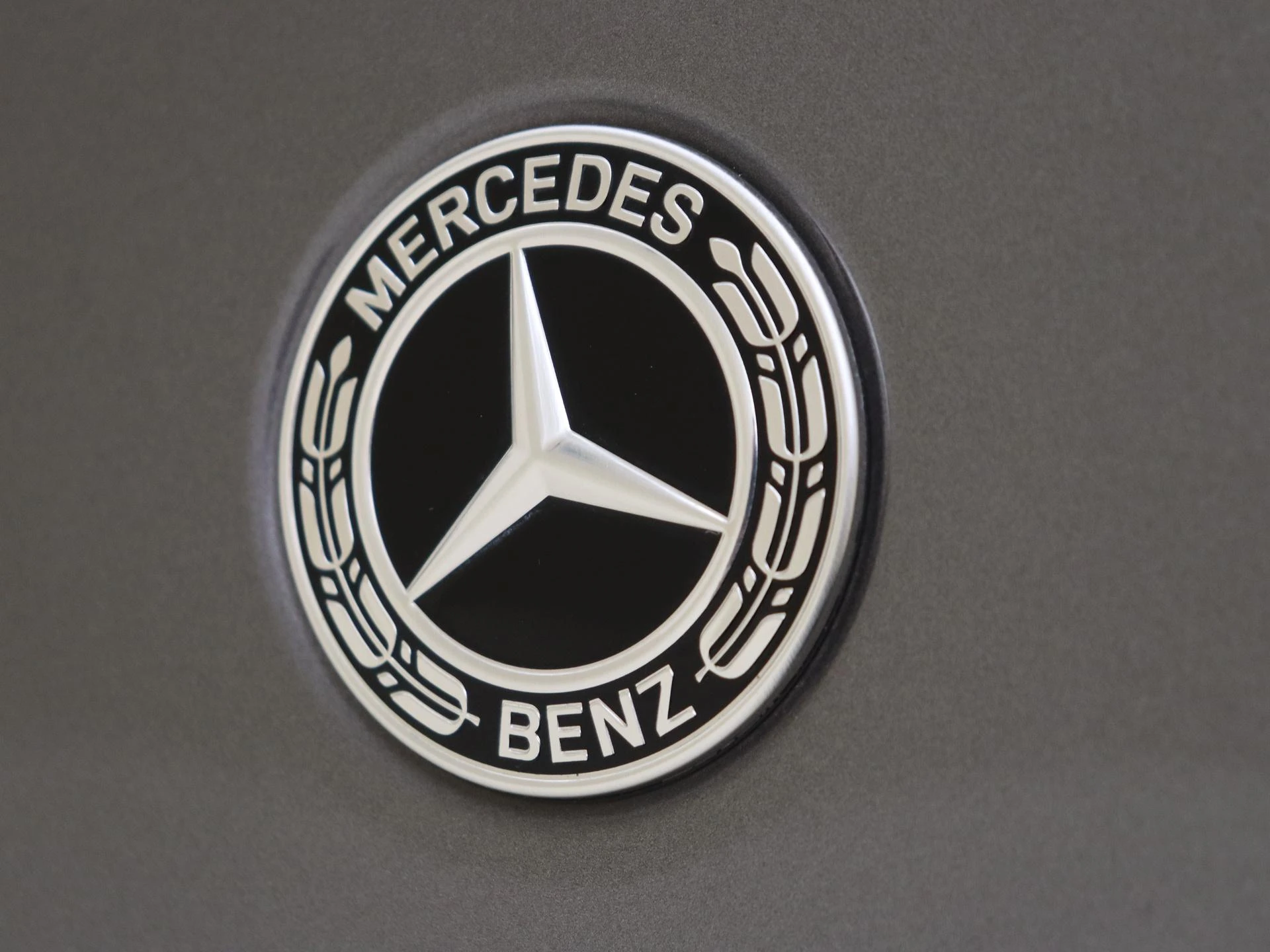 Mercedes-Benz-GLA-image-29