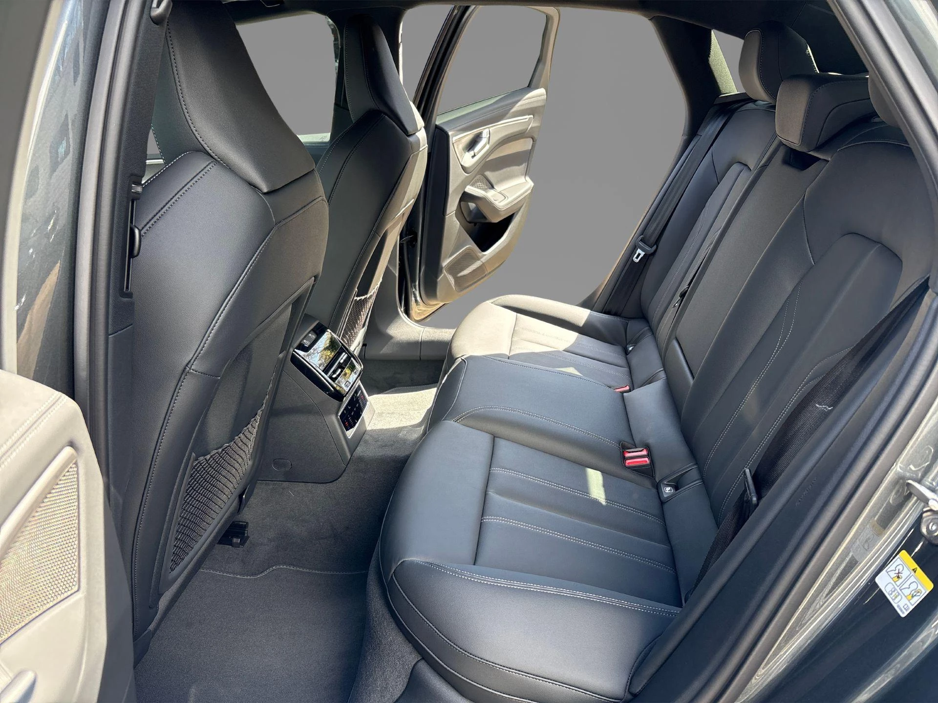 Audi A6 Limousine 2.0 e-hybrid quattro S edition Competition
