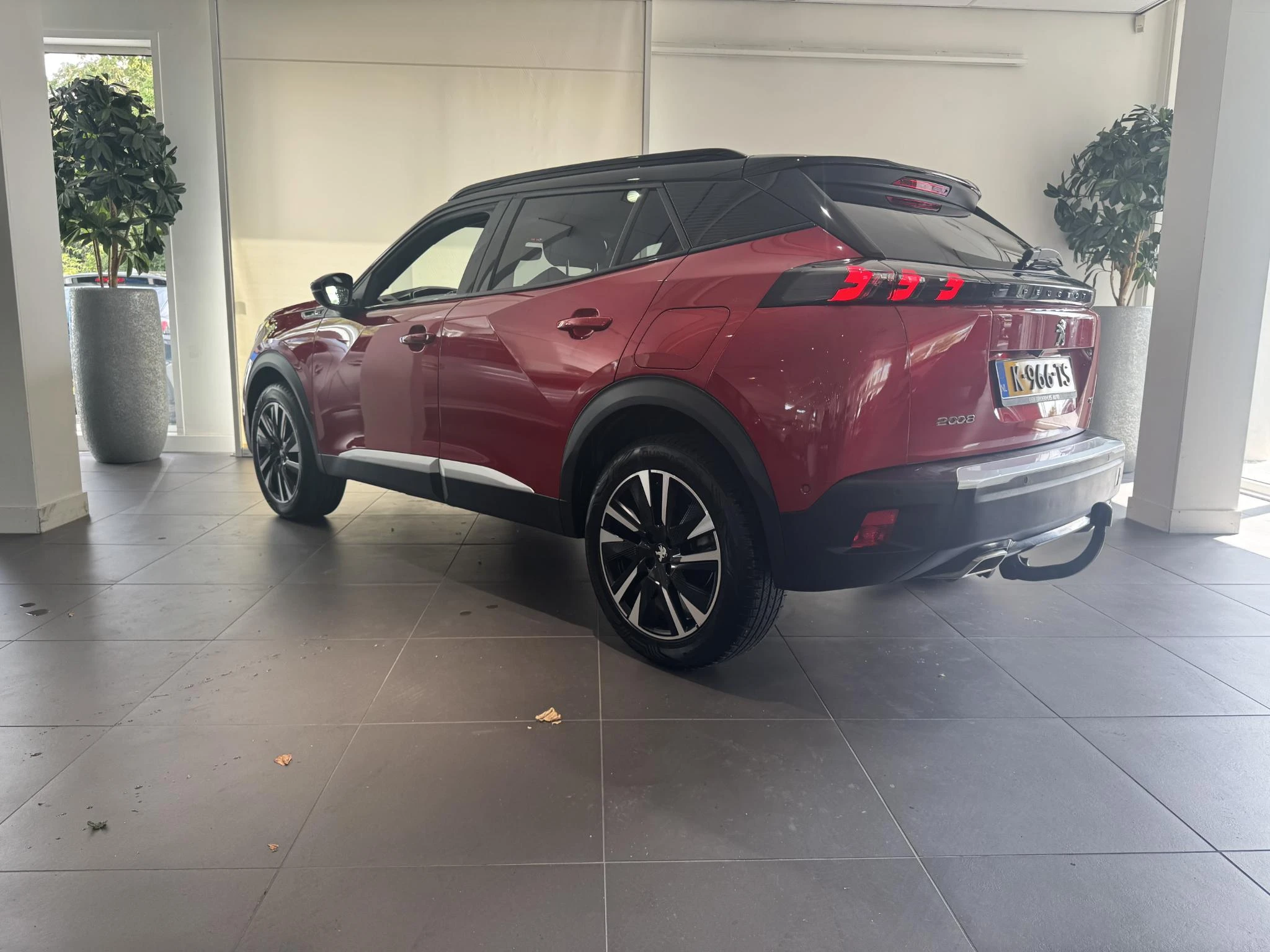 Peugeot-2008-image-4