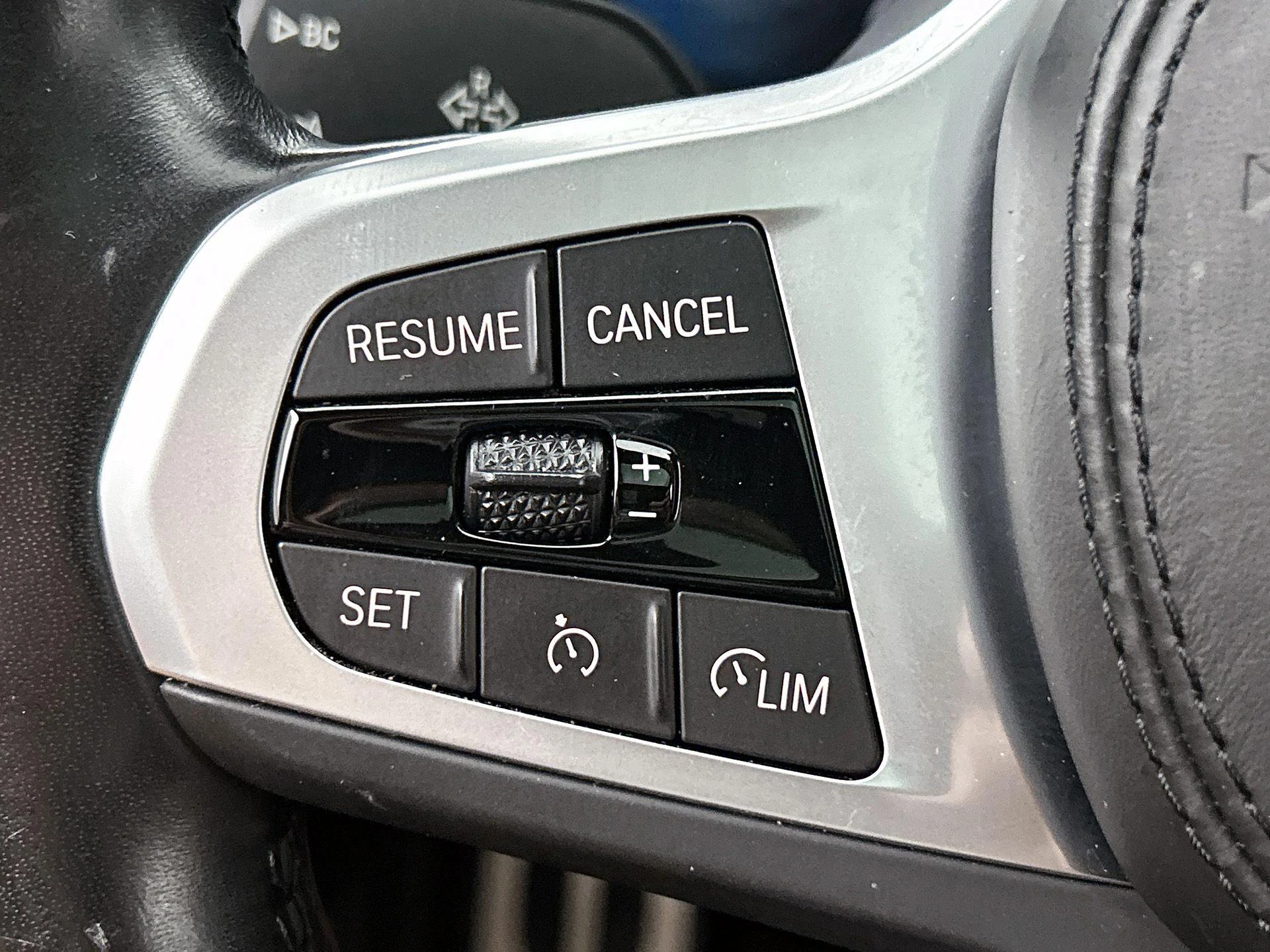 BMW-5 Serie-image-5