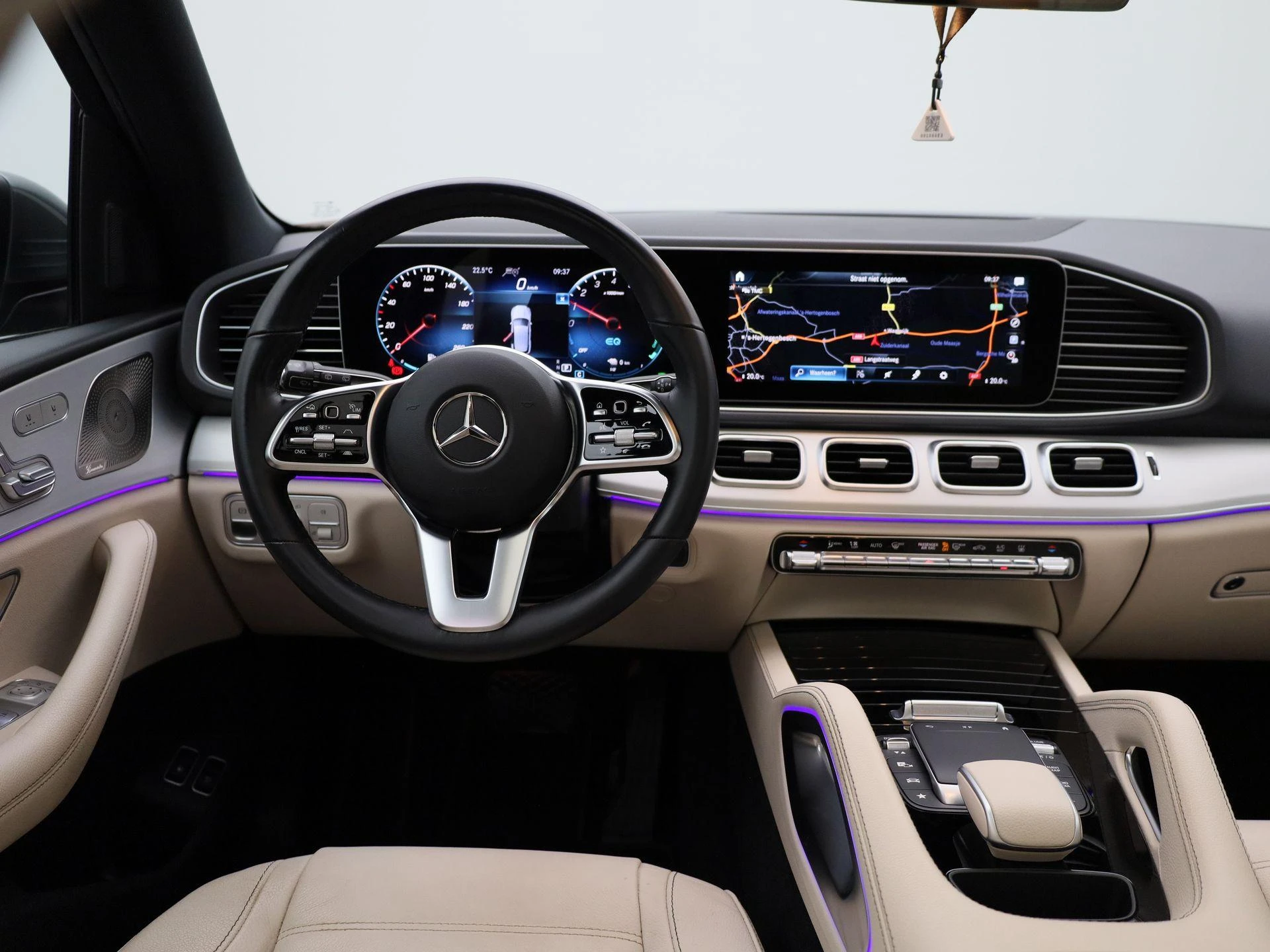 Mercedes-Benz-GLE-image-6
