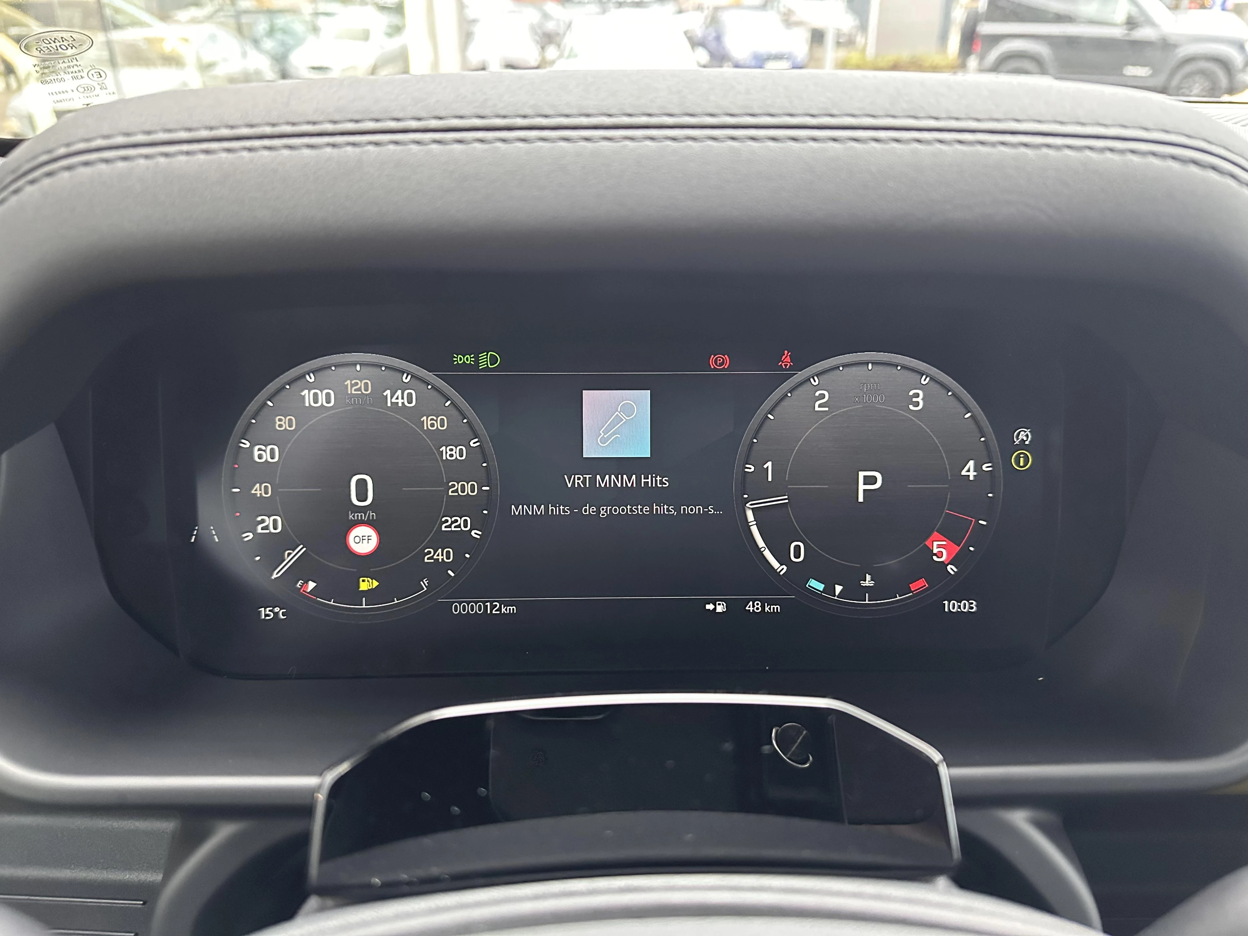 Land Rover-Defender-image-17