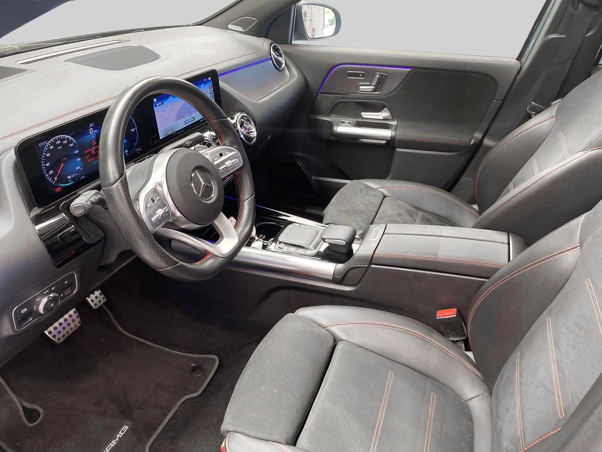 Mercedes-Benz-EQA-image-16