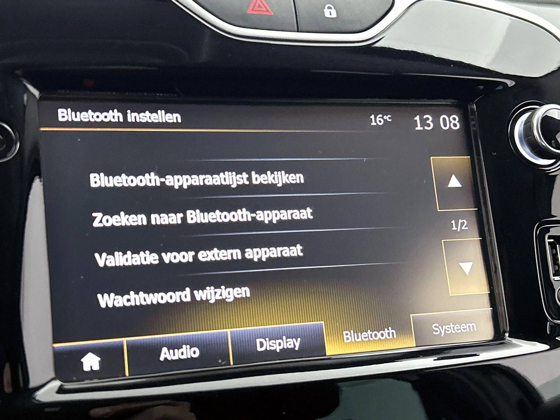 Renault Clio 0.9 TCe Eco2 Limited