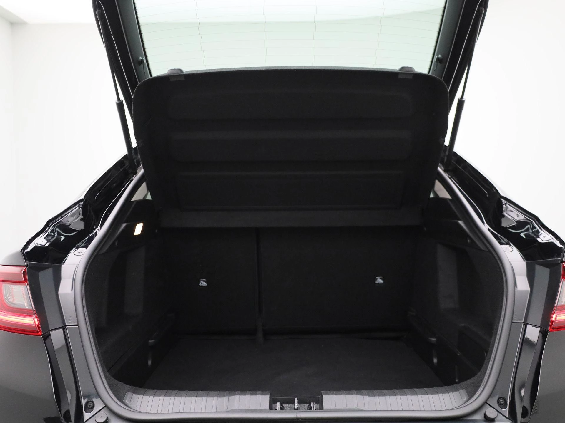 Renault-Arkana-image-14