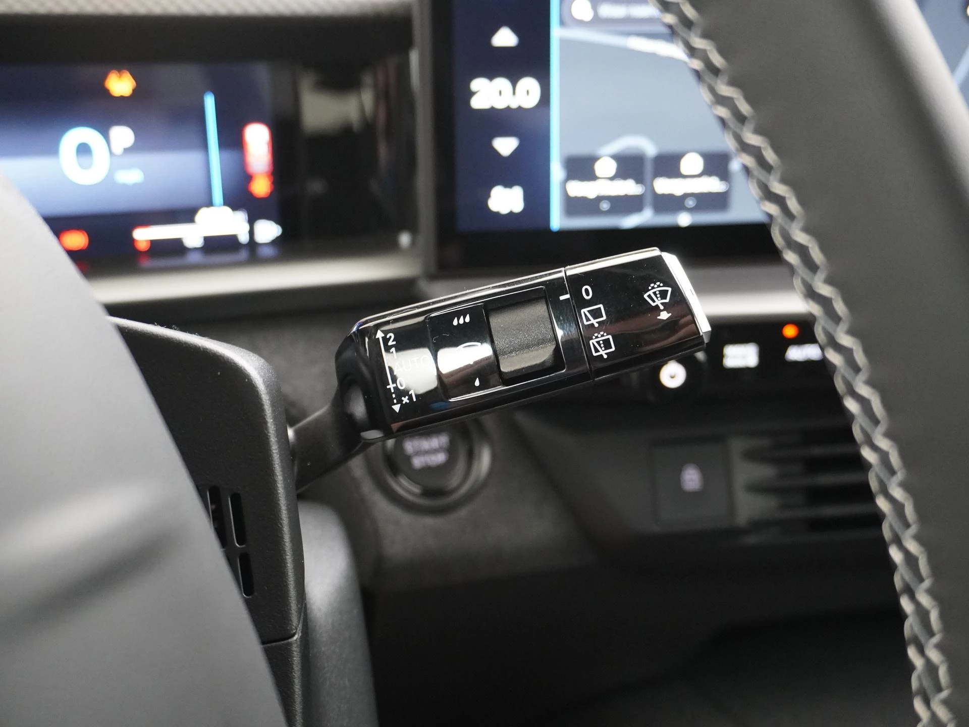 Opel-Grandland-image-19