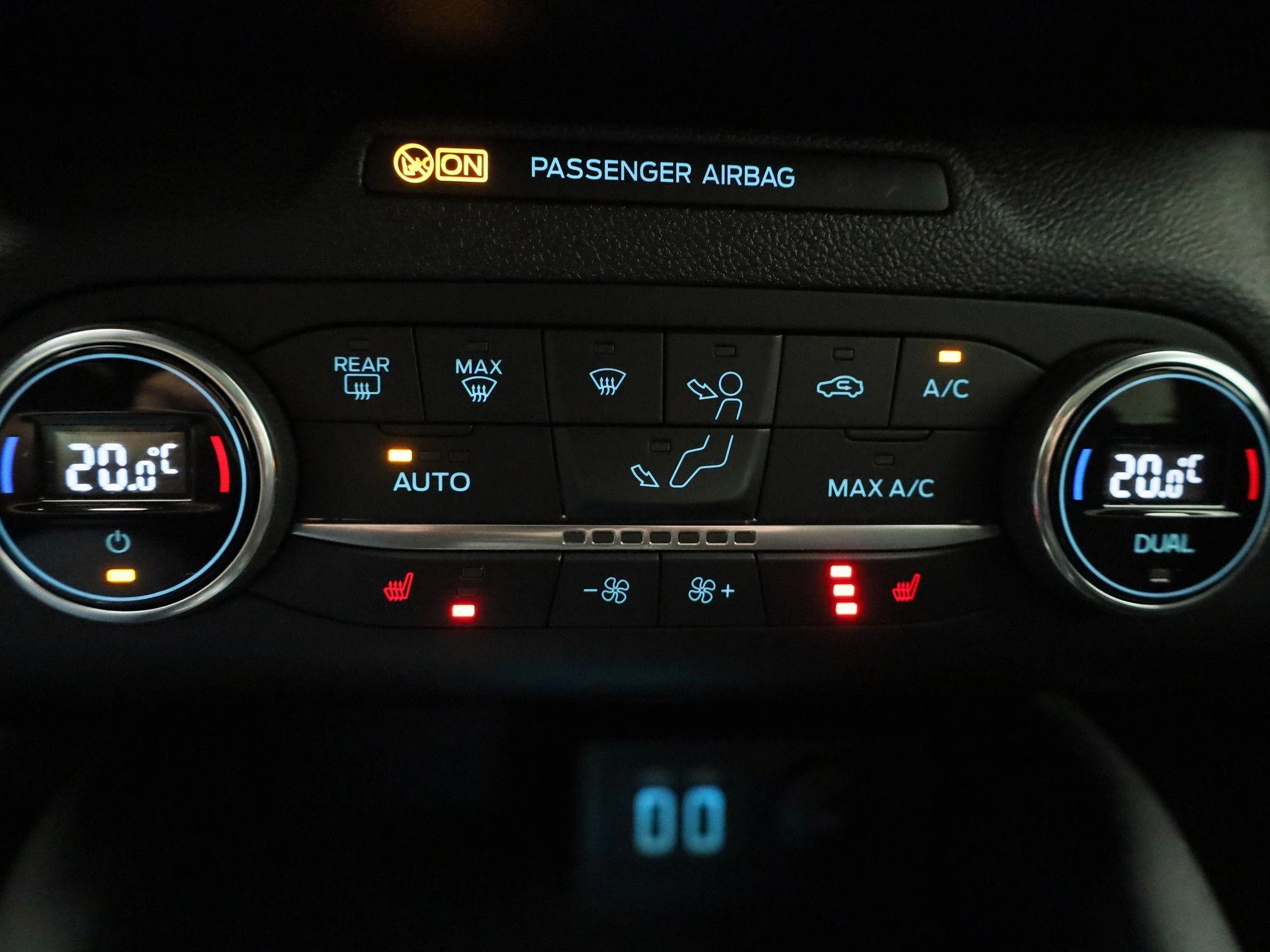 Ford Focus Wagon 1.5 EcoBoost ST Line X Business