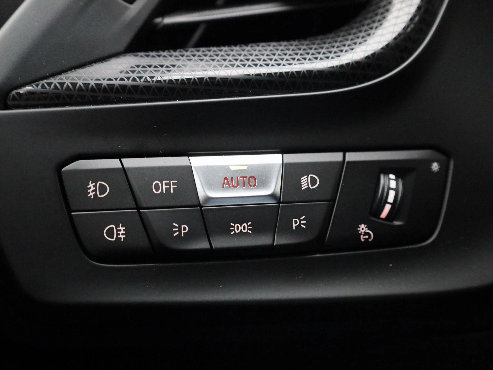 BMW-1 Serie-image-25