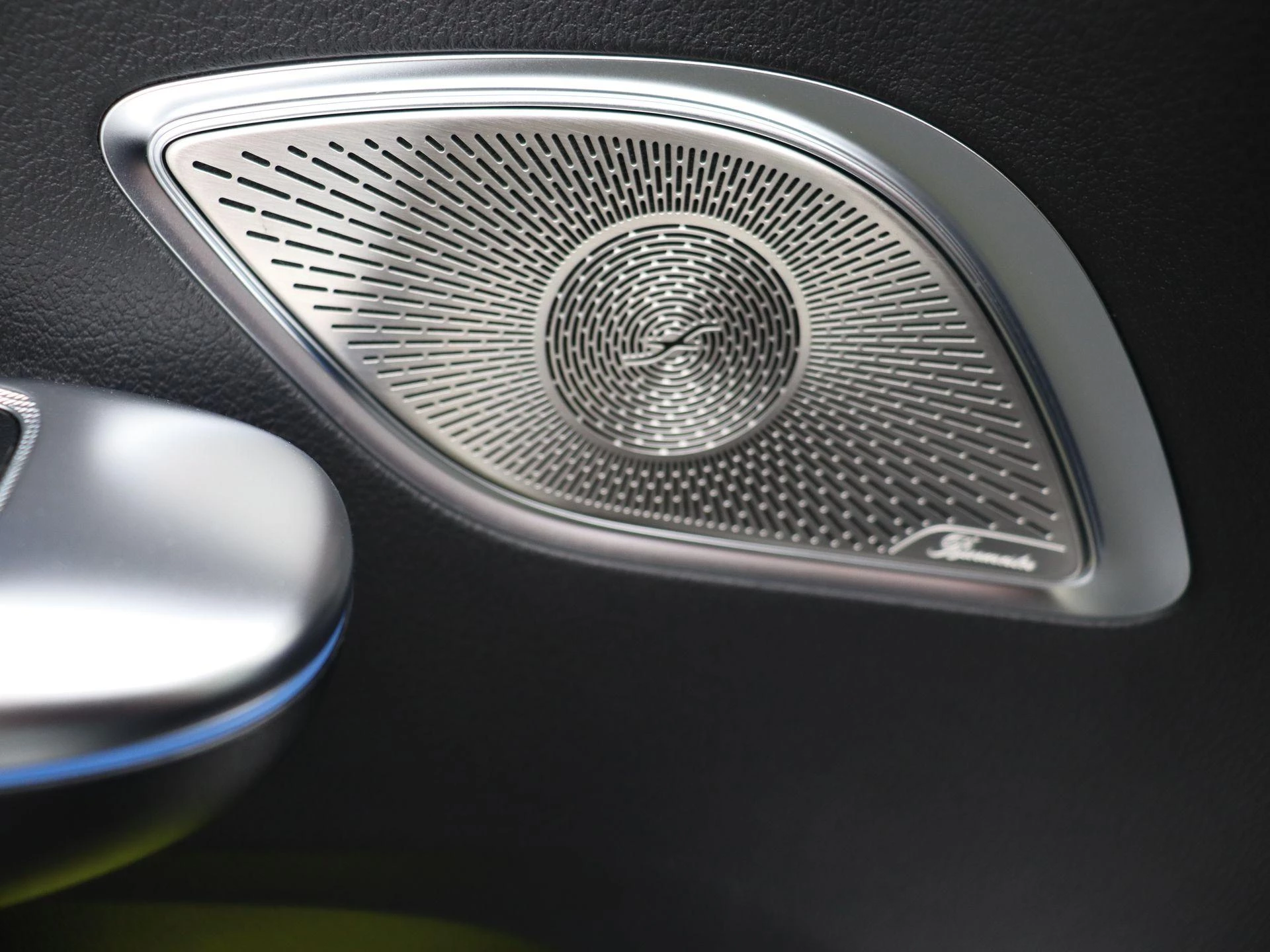 Mercedes-Benz EQE SUV 43 4MATIC Night Edition + NAPPA + PANO DAK + DIGITAL LIGHT + HYPERSCREEN +