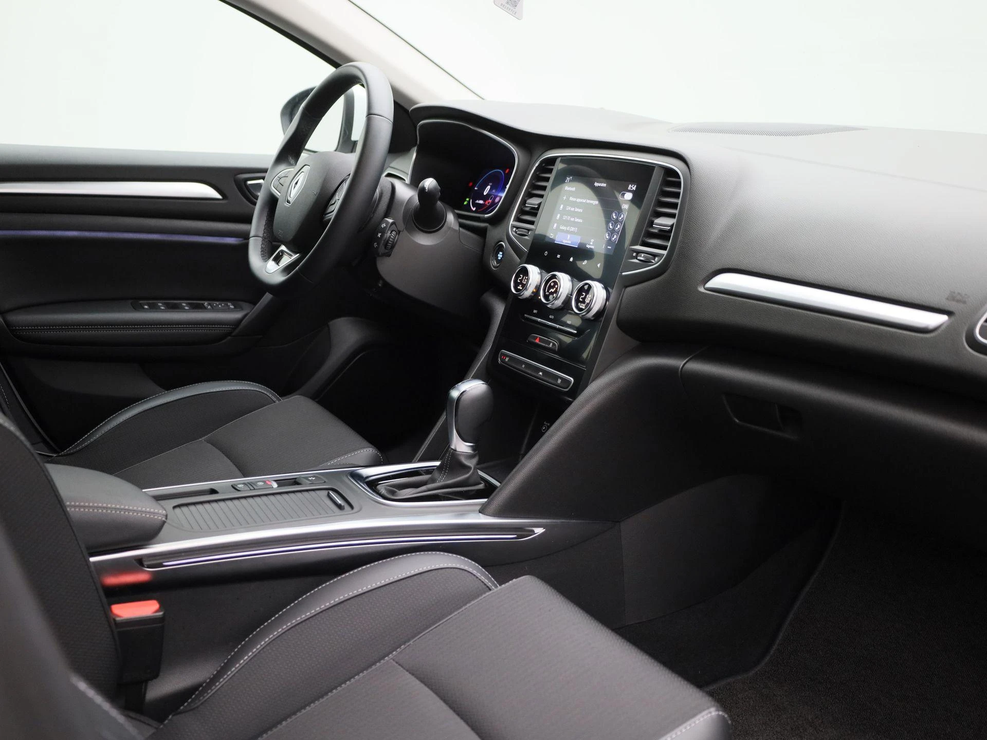 Renault-Mégane Estate-image-34