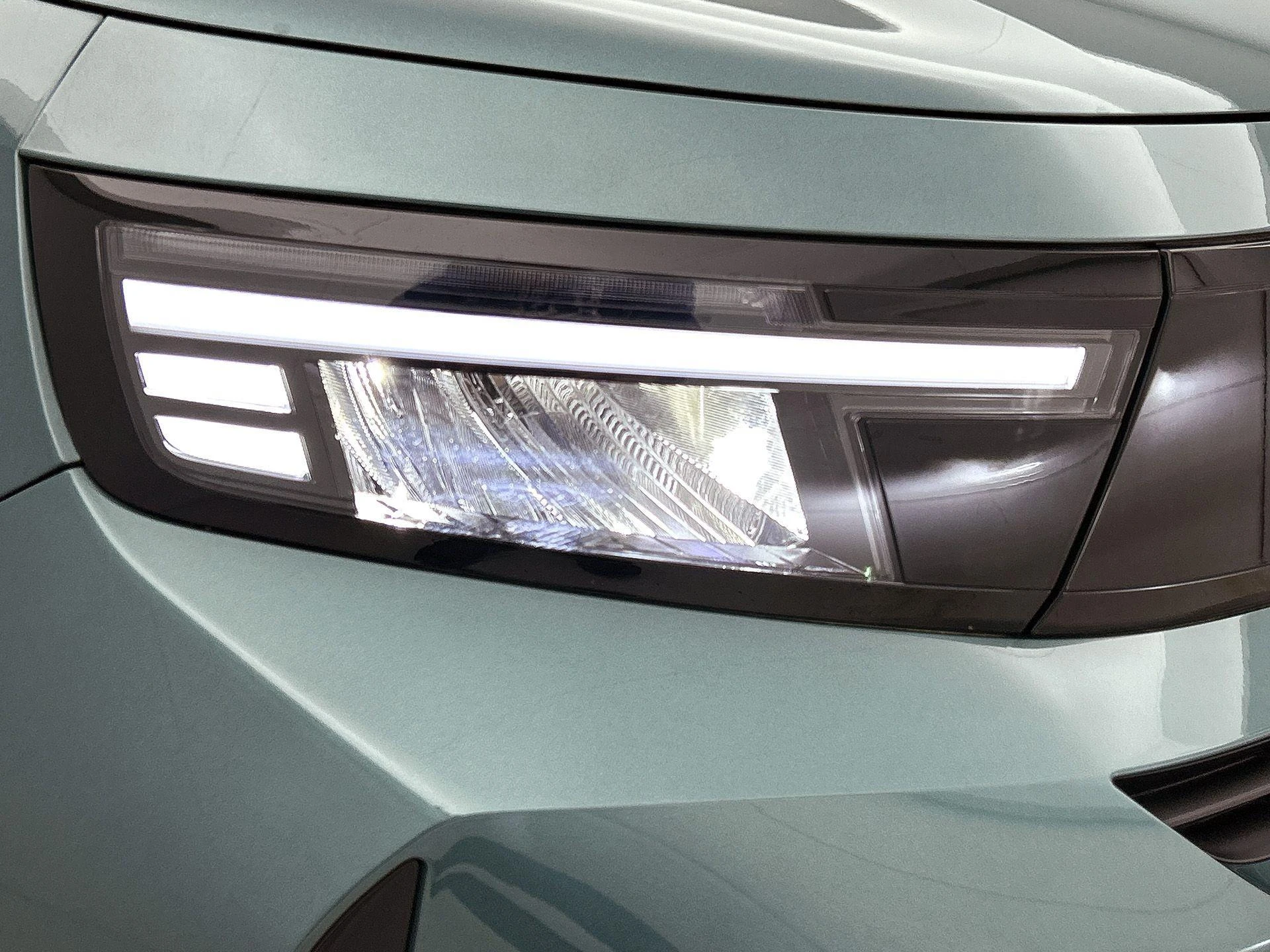 Opel-Frontera-image-6