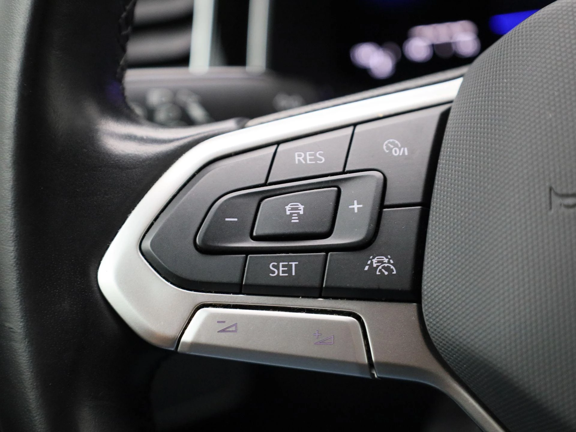 Volkswagen Polo 1.0 TSI R-Line Business