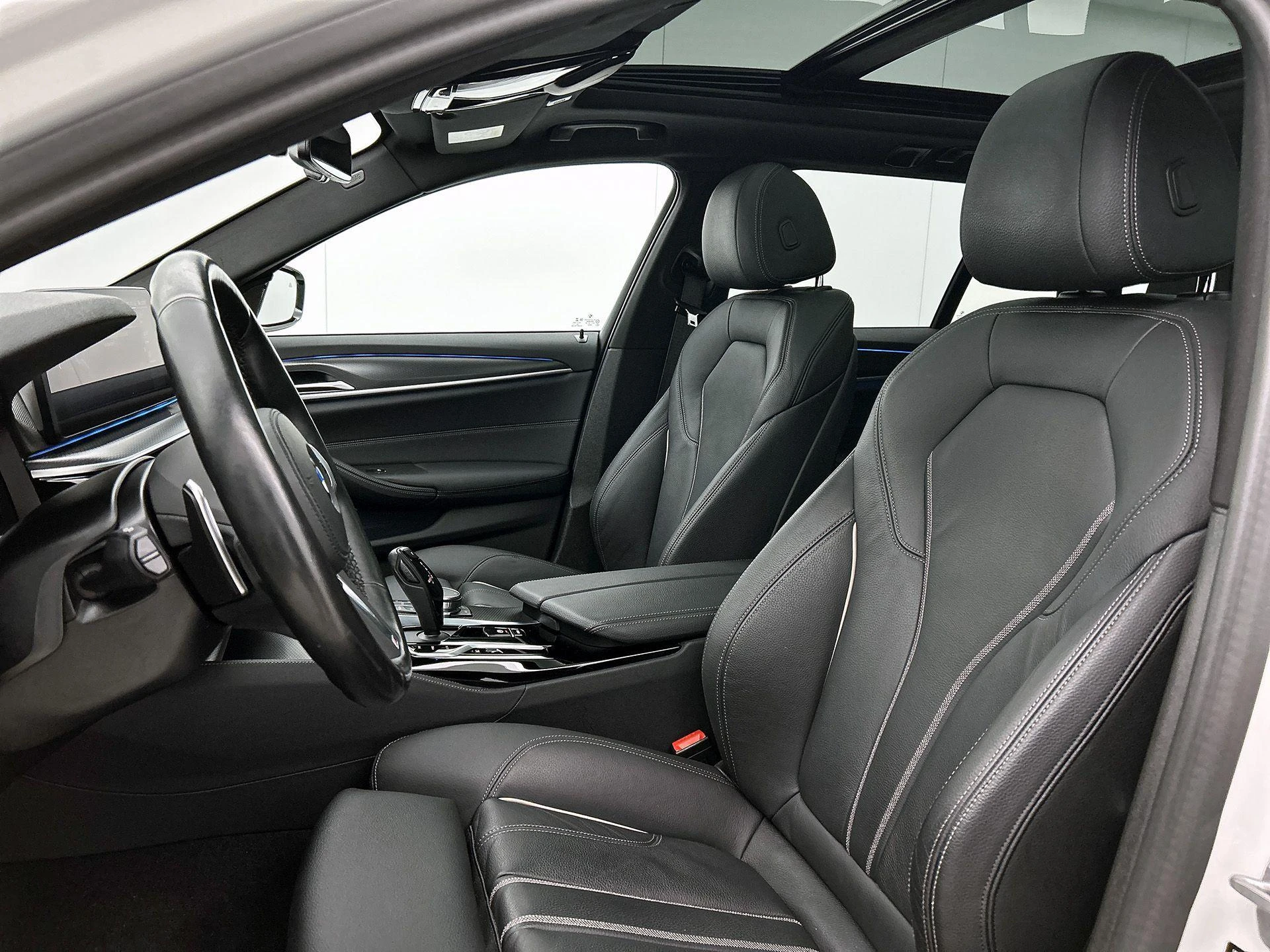 BMW-5 Serie-image-38
