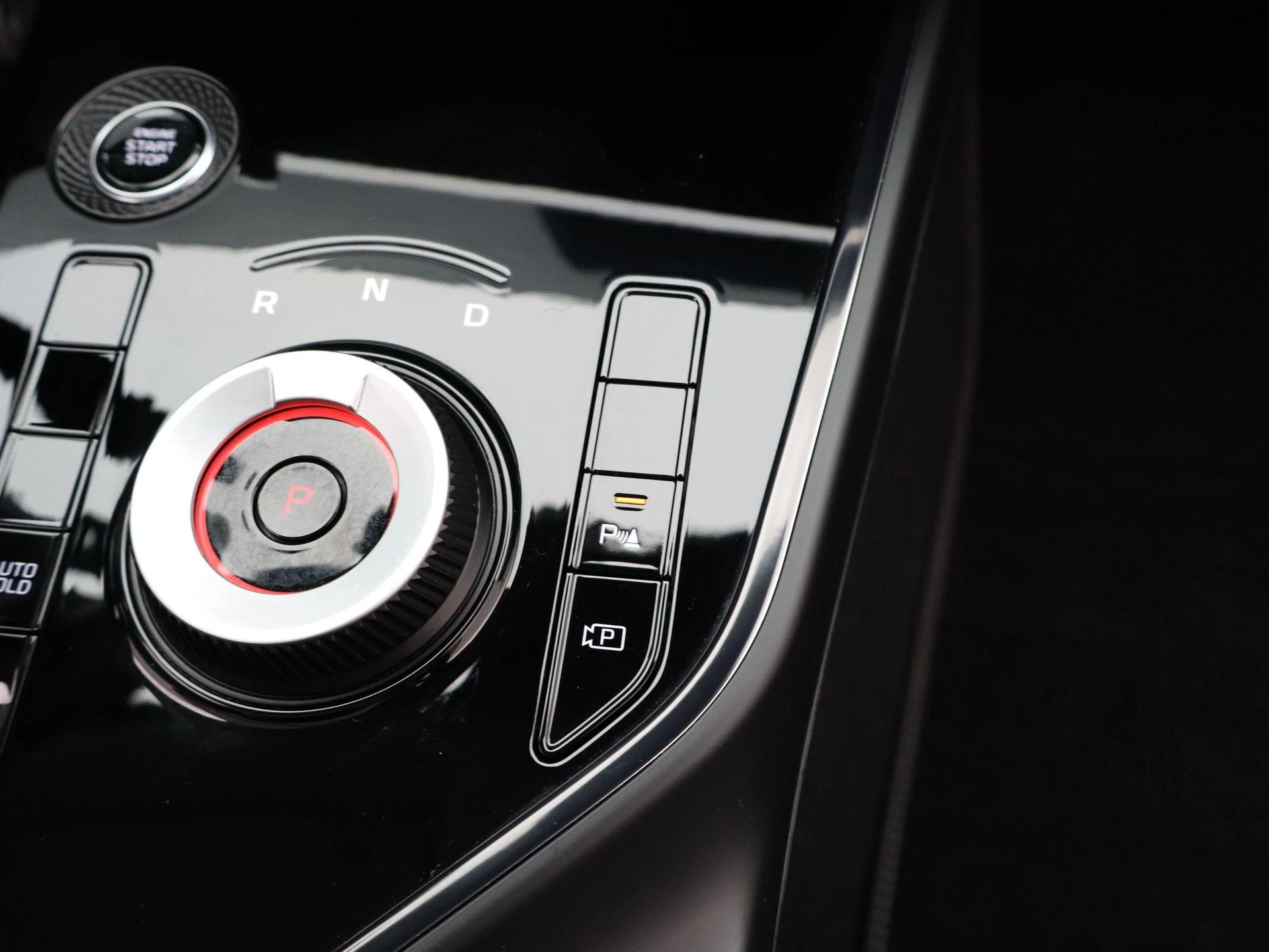 Kia-Niro-image-23
