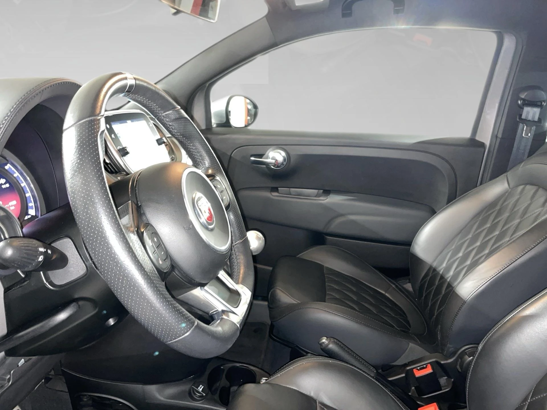 Abarth-500-image-3