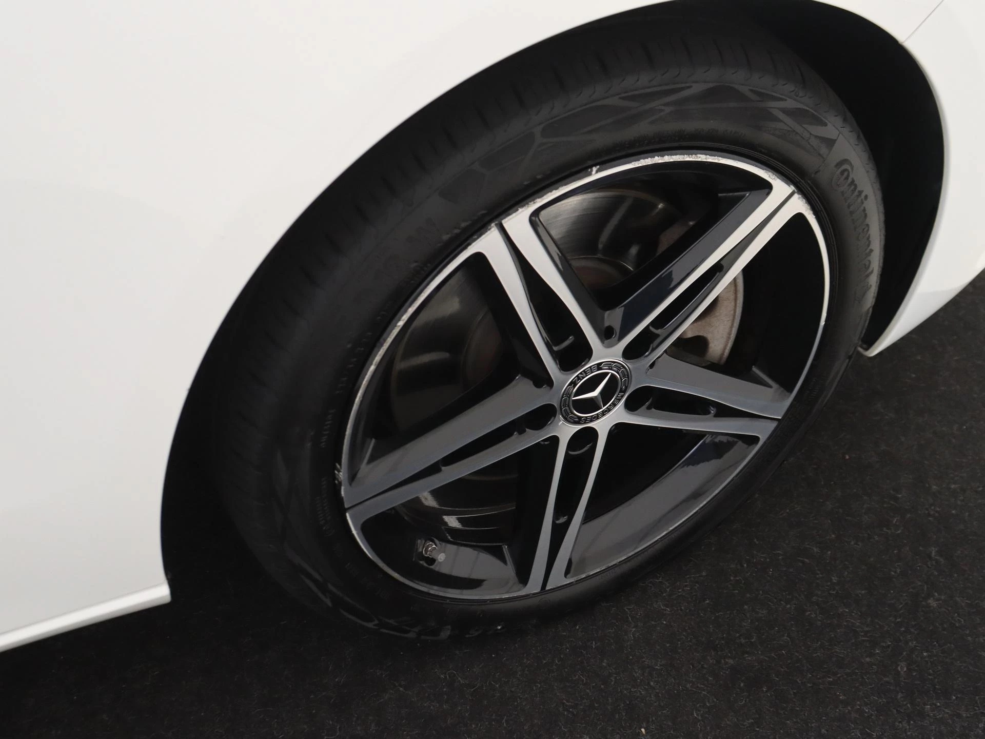 Mercedes-Benz B-Klasse 250 e Premium Plus