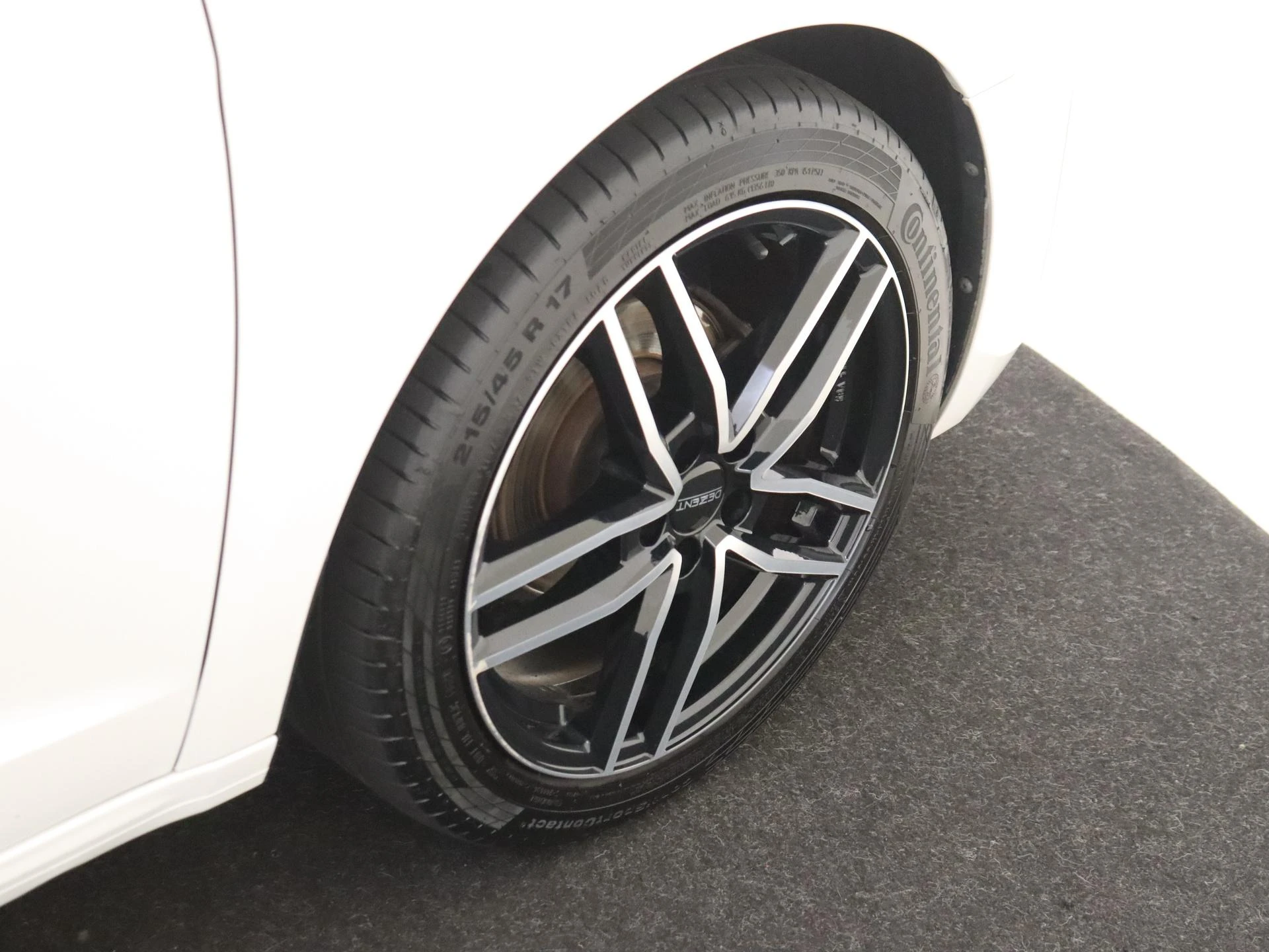 Audi-A1 Sportback-image-23