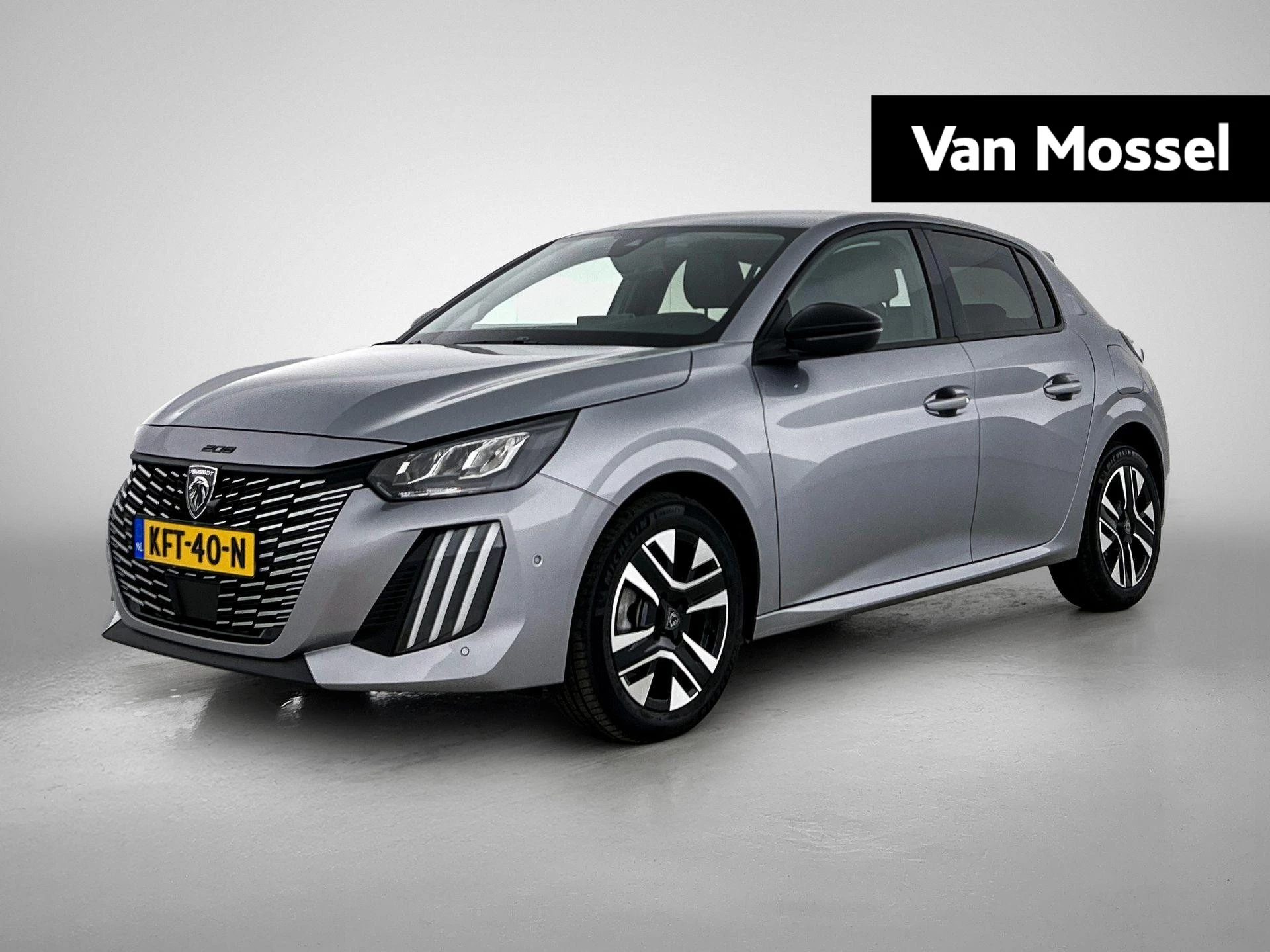 Peugeot-208-image-0