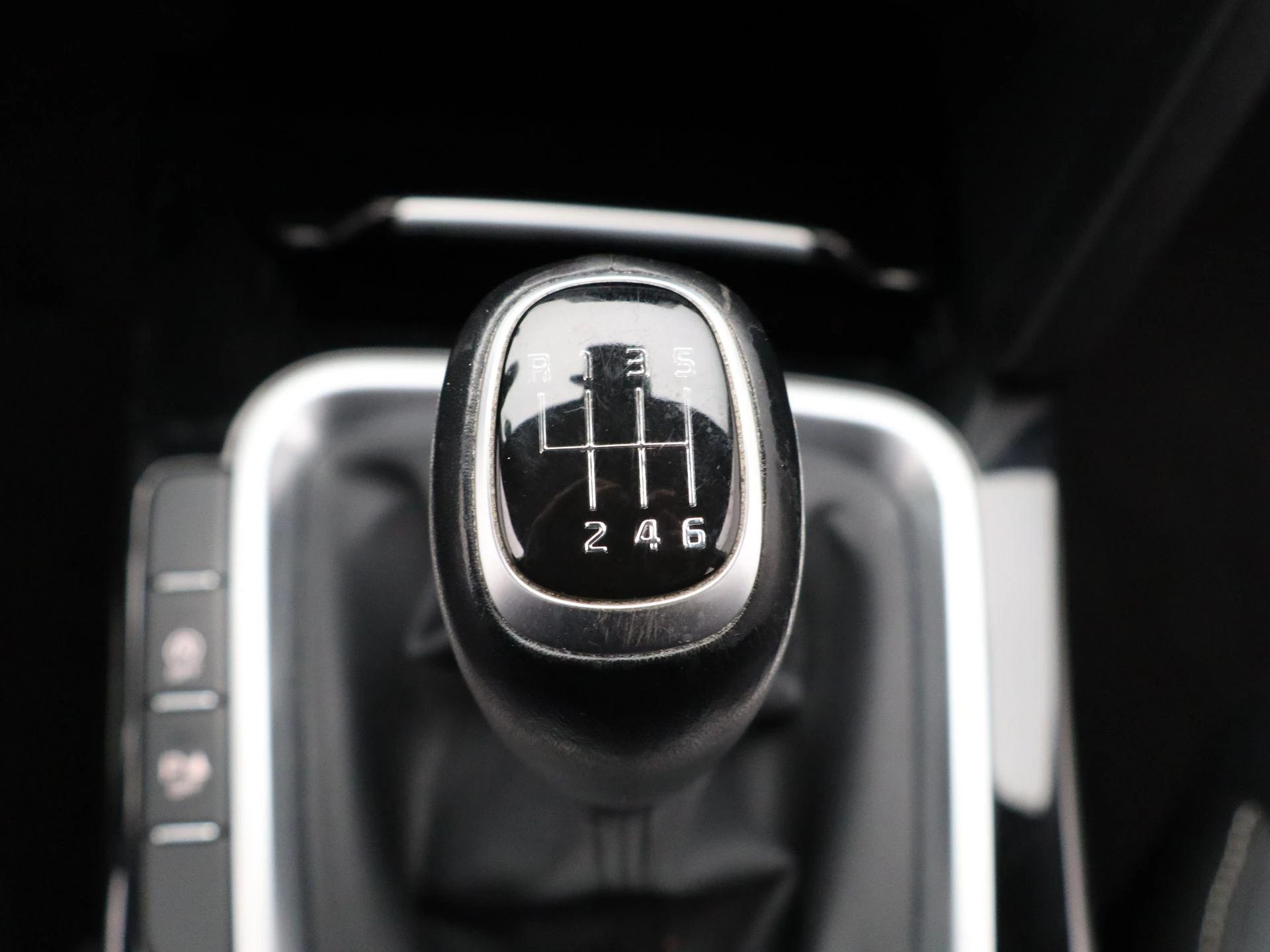 Kia-Ceed Sportswagon-image-26