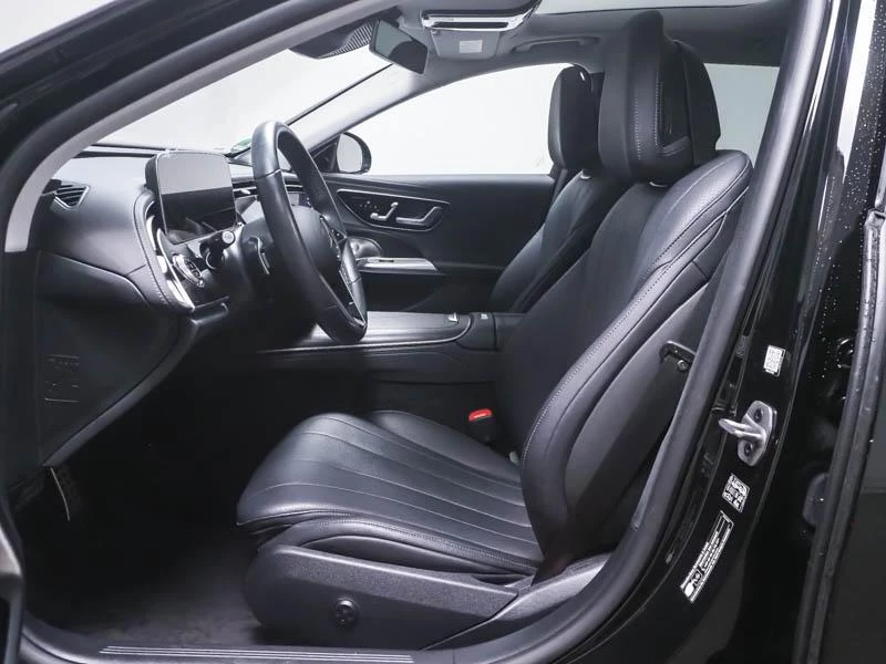 Mercedes-Benz-E-Klasse-image-1