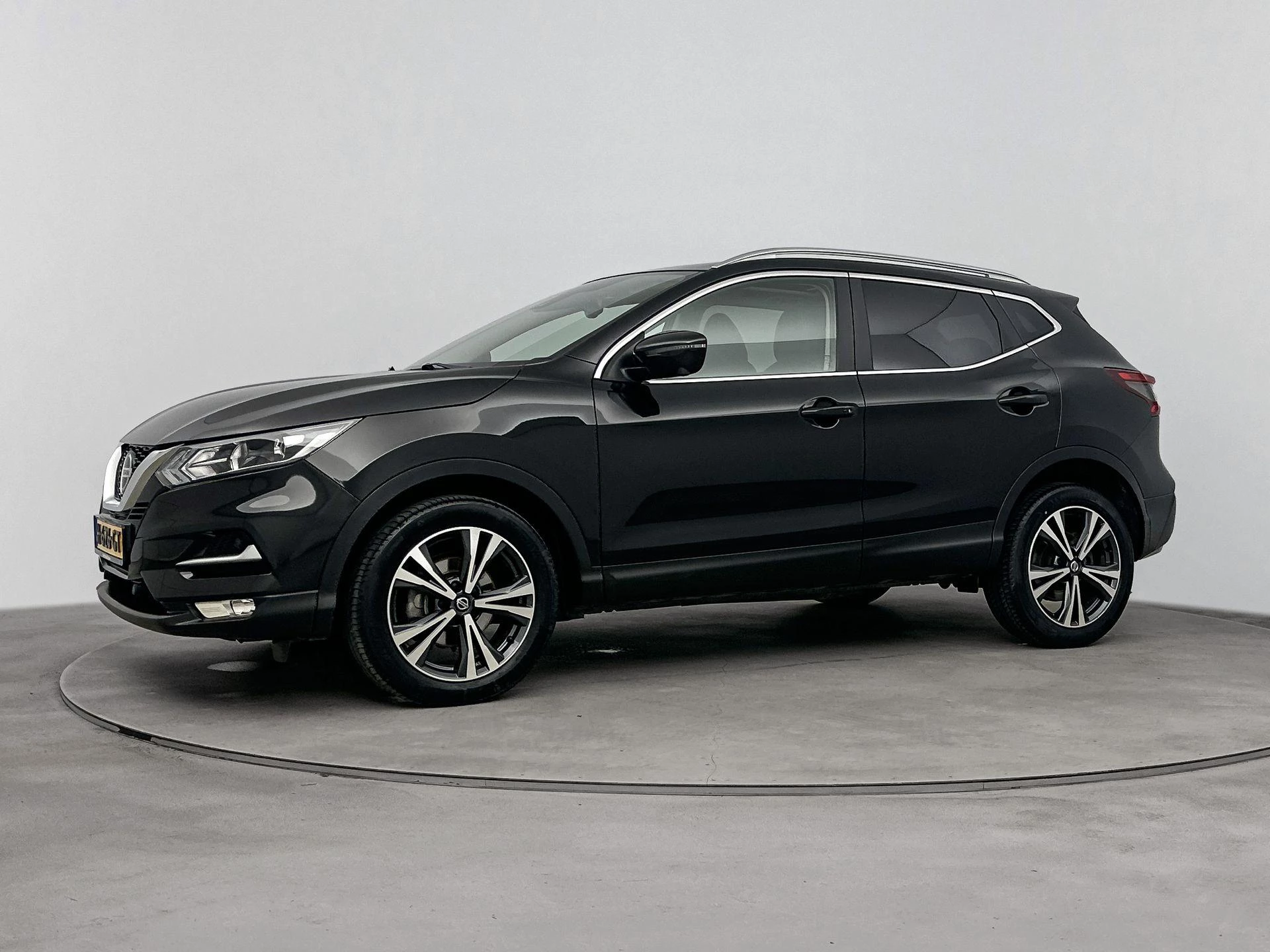 Nissan-QASHQAI-image-1