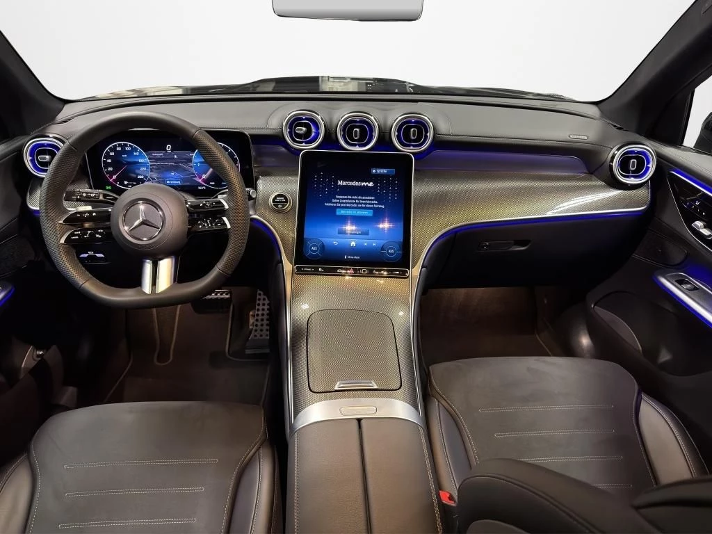 Mercedes-Benz GLC 300 d 4M AMG AHK MBUX SHZ KEYLESS-GO AMG LineX254 GLC 300 d 4M AMG AHK MBUX SHZ KEYLESS-GO AMG Line