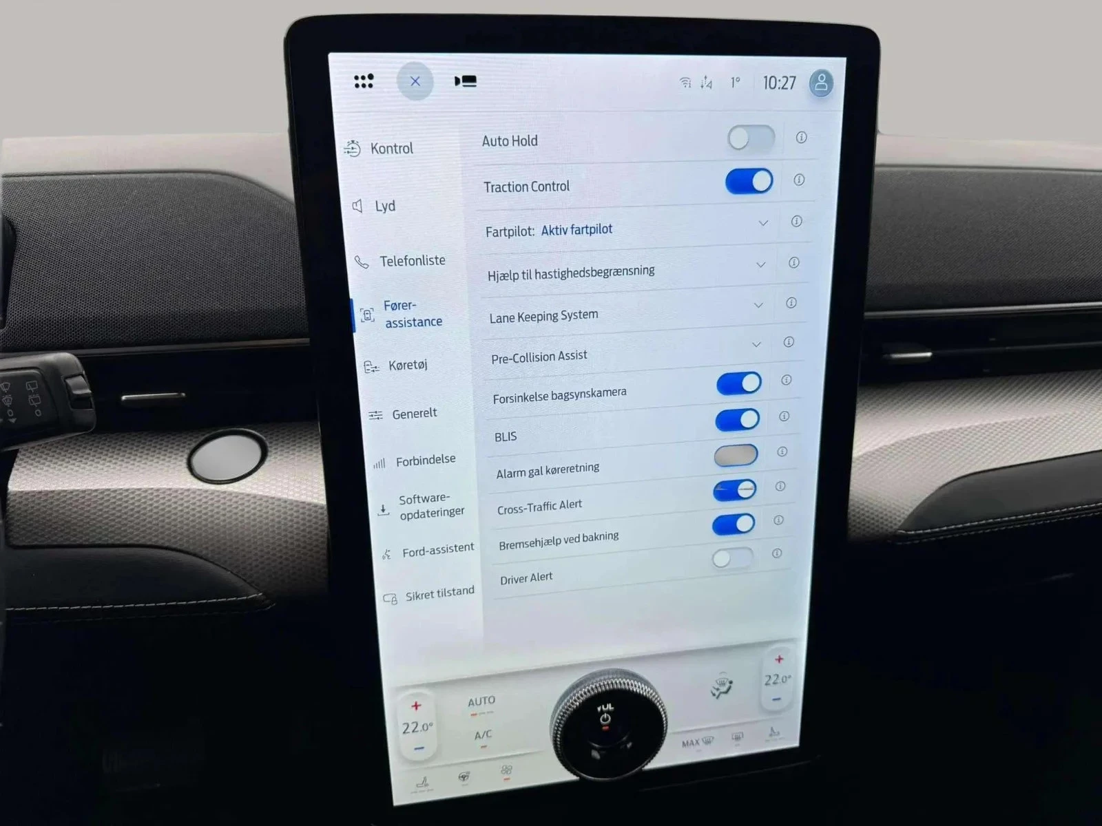 Ford-Mustang Mach-E-image-15