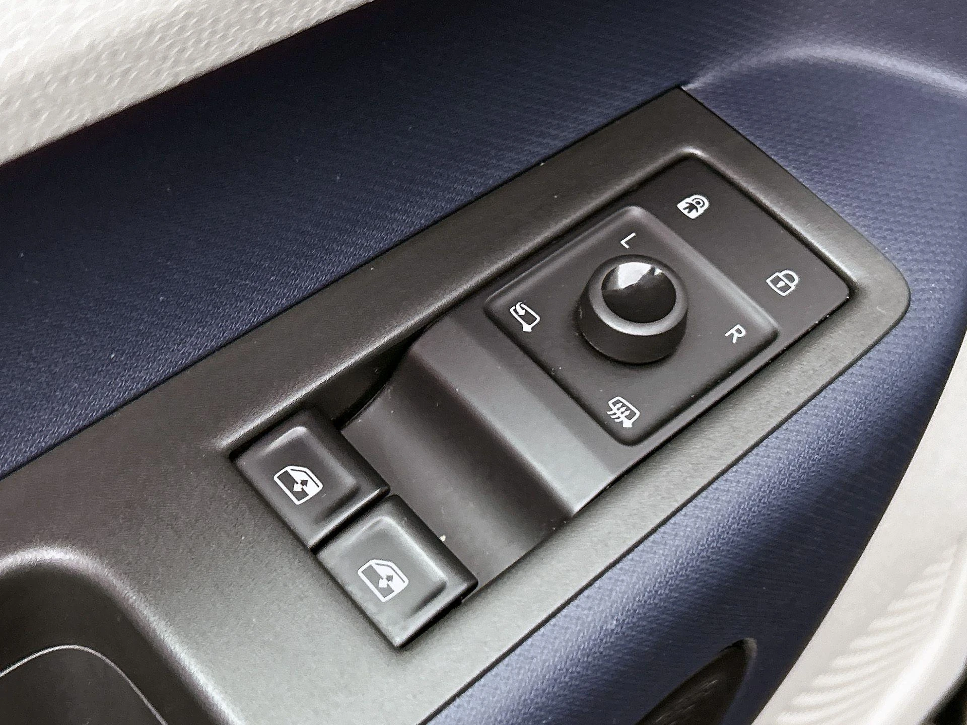 Volkswagen-ID. Buzz-image-23