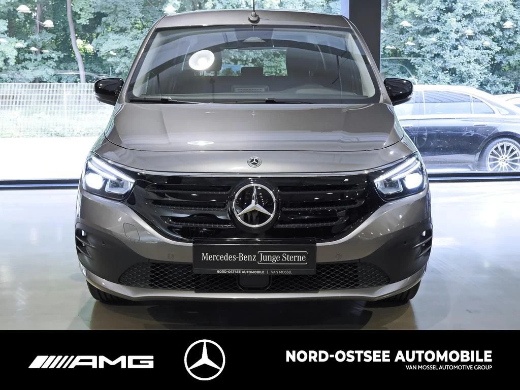 Mercedes-Benz EQT 200 MBUX NAVI 5SITZ LED KAM WINTER PAKET