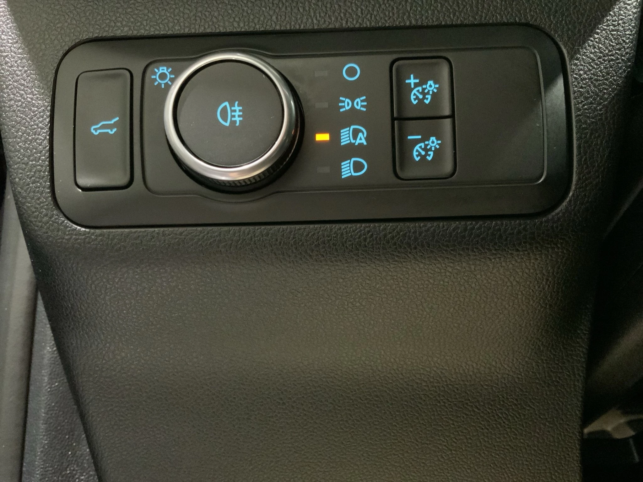 Ford Kuga ST-Line X Aut.*PANO*AHK*360GRAD*LED-MATRIX*NAVI*GRA*WINTER-PKT.