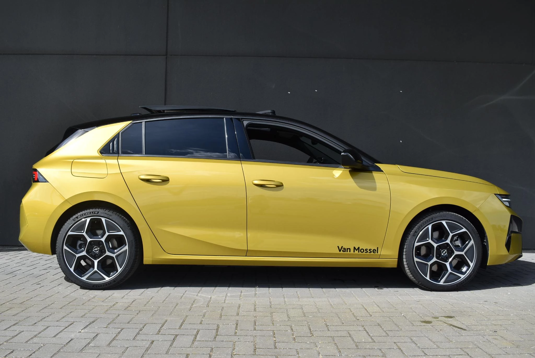 Opel Astra 1.6 Turbo Plug In Hybrid Ultimate