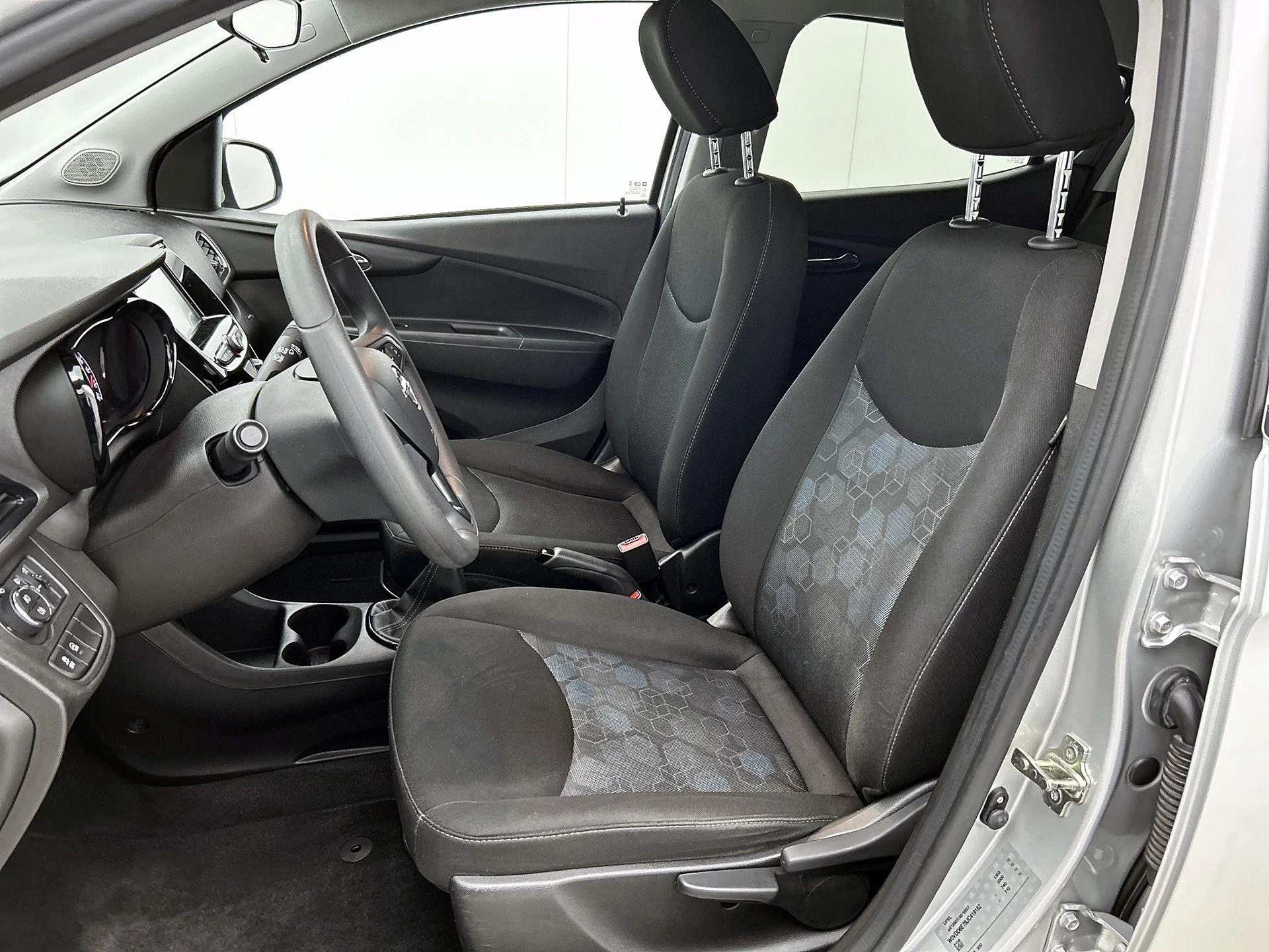 Opel KARL 1.0 Rocks Online Edition